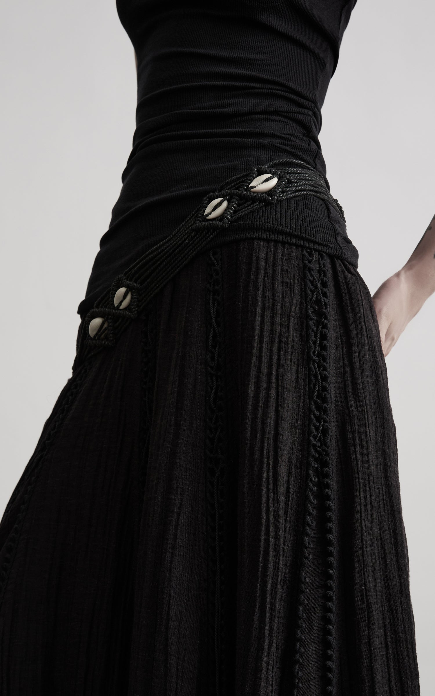 DOINDULGE Hand-Braided Belt Crinkled Maxi Skirt