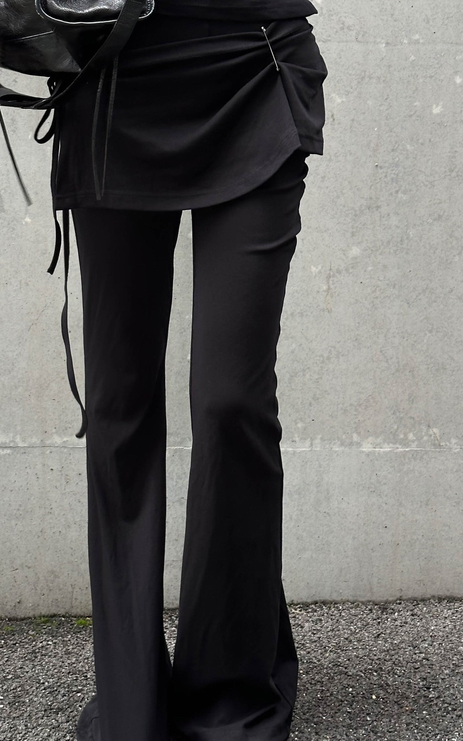 Rase le sol Asymmetric Draped Pin-Detail Flared Pants