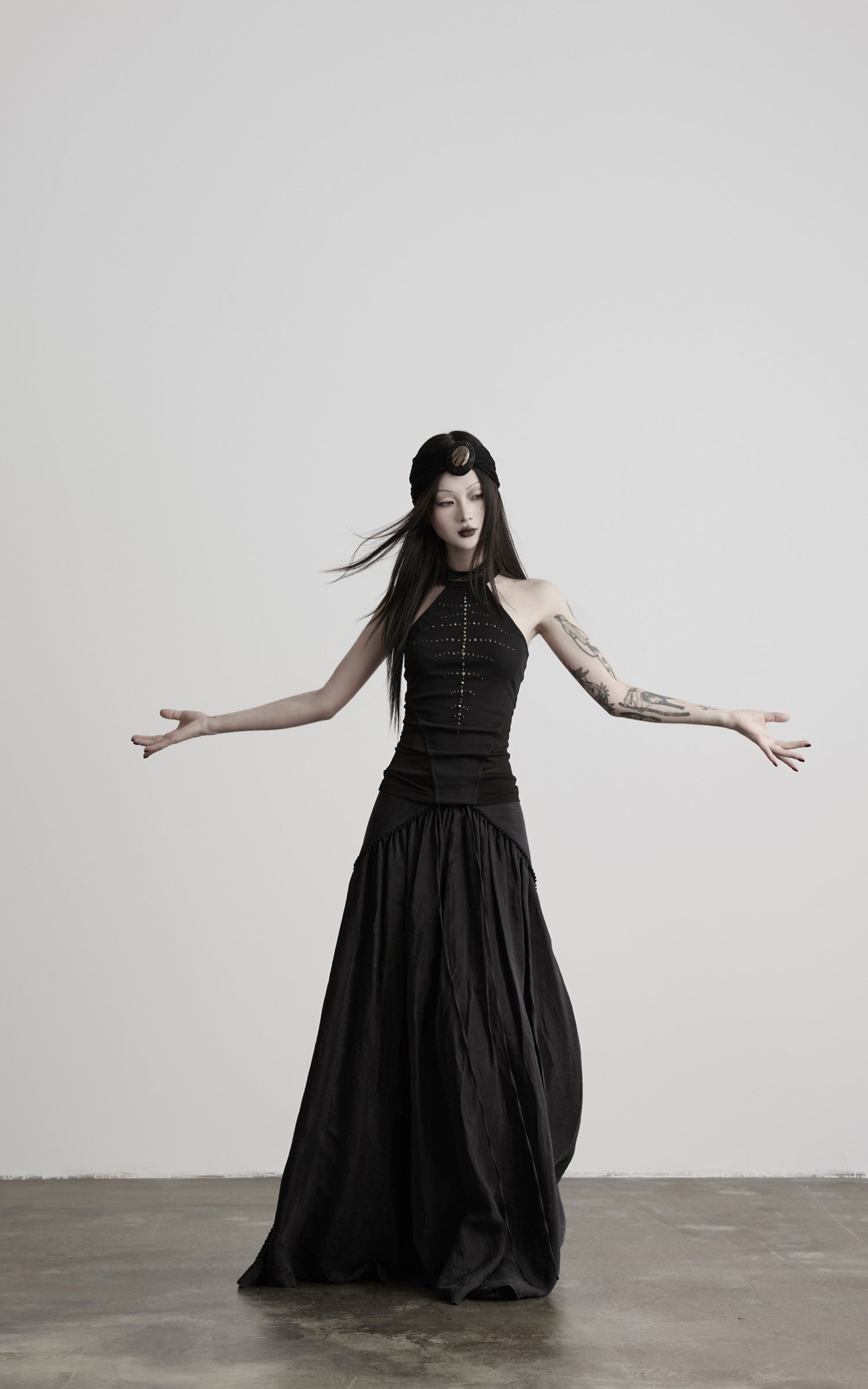 DOINDULGE Reversible Lace-Up Gathered Maxi Skirt