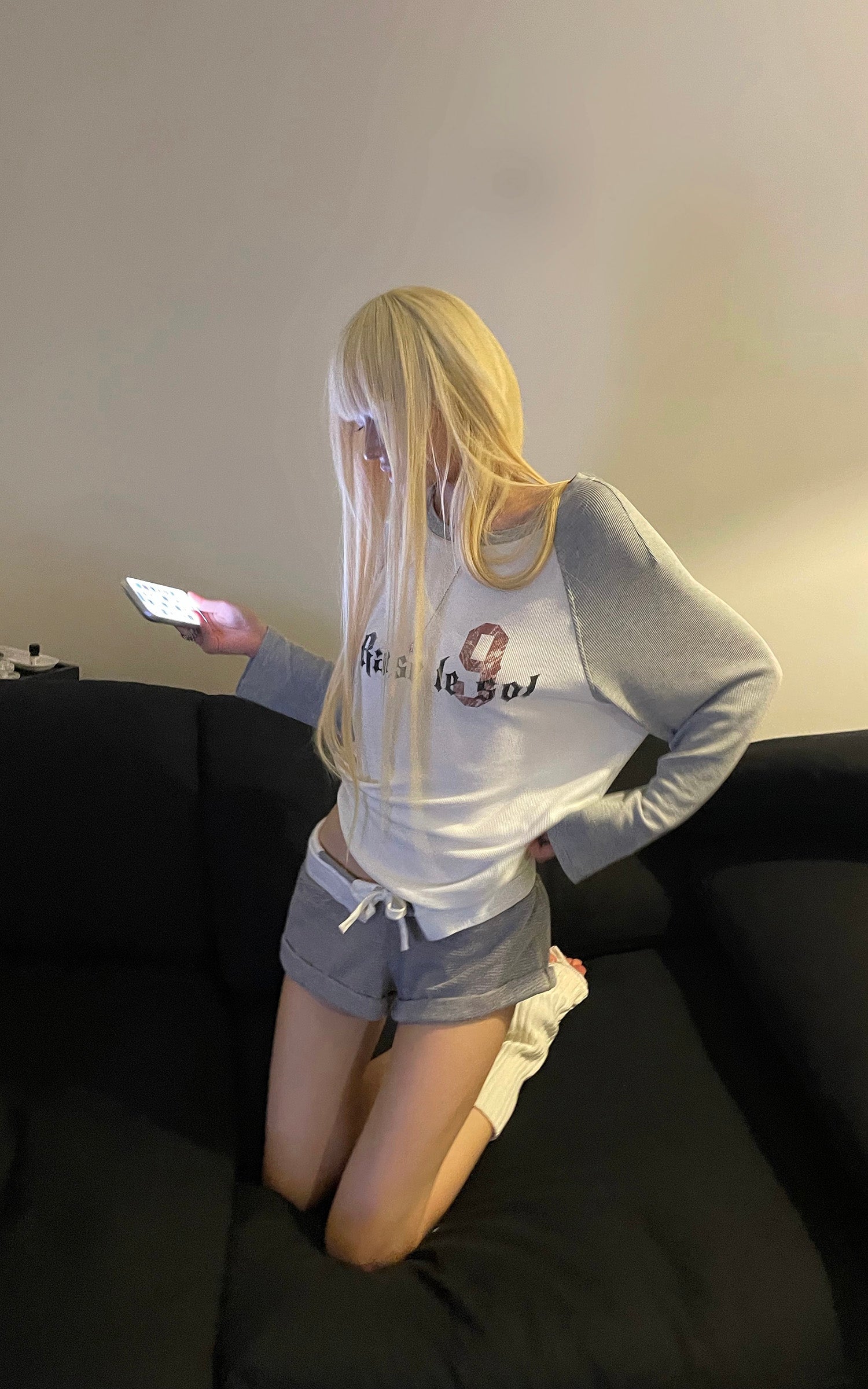 Rase le sol Contrast Raglan Graphic Long Sleeve Top &amp; Low-Rise Shorts Set
