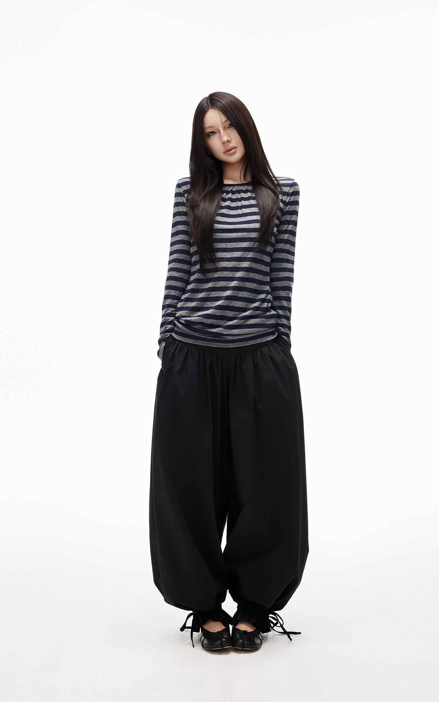 IAMXIAA Striped Open Back Long Sleeve Top
