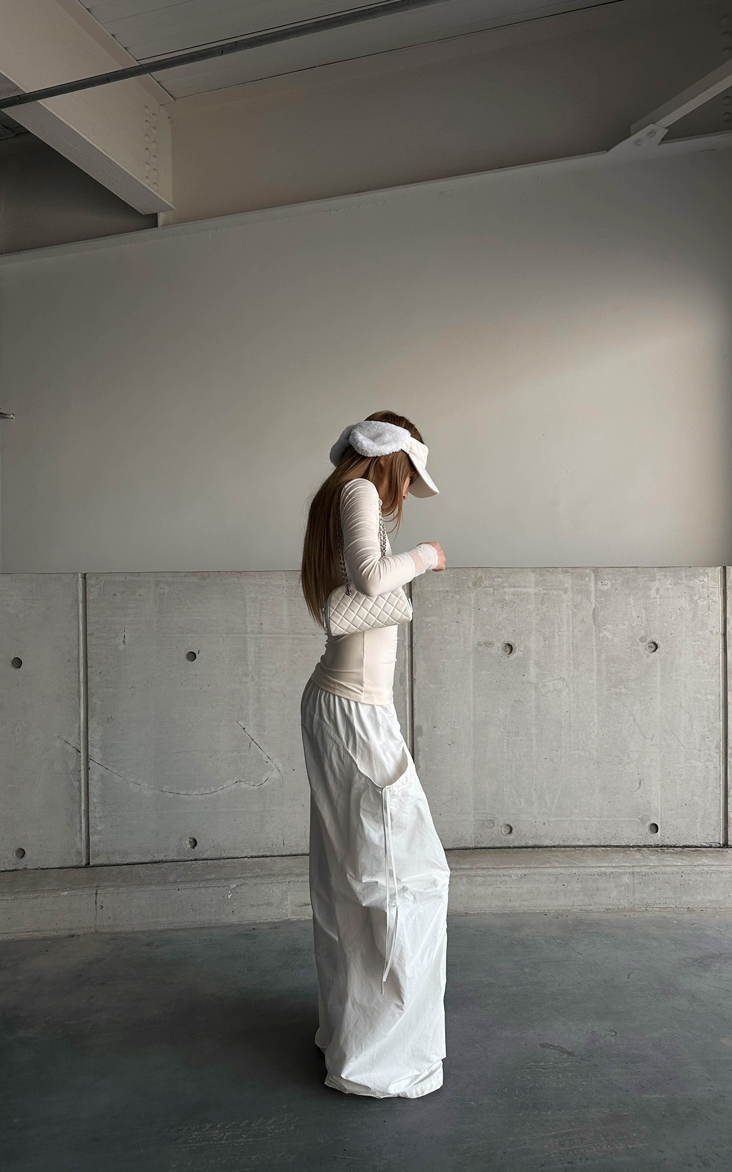 Rase le sol Sculpted Volume Drawstring Parachute Cargo Pants