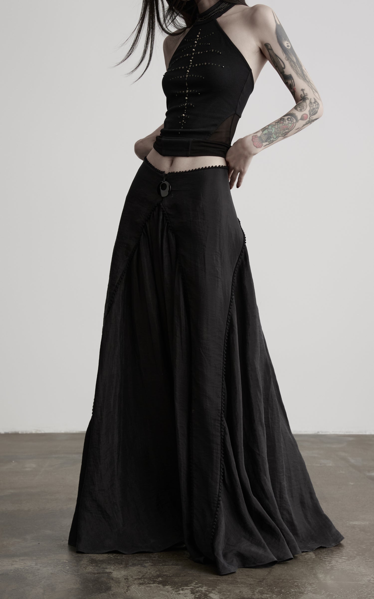 DOINDULGE Reversible Lace-Up Gathered Maxi Skirt