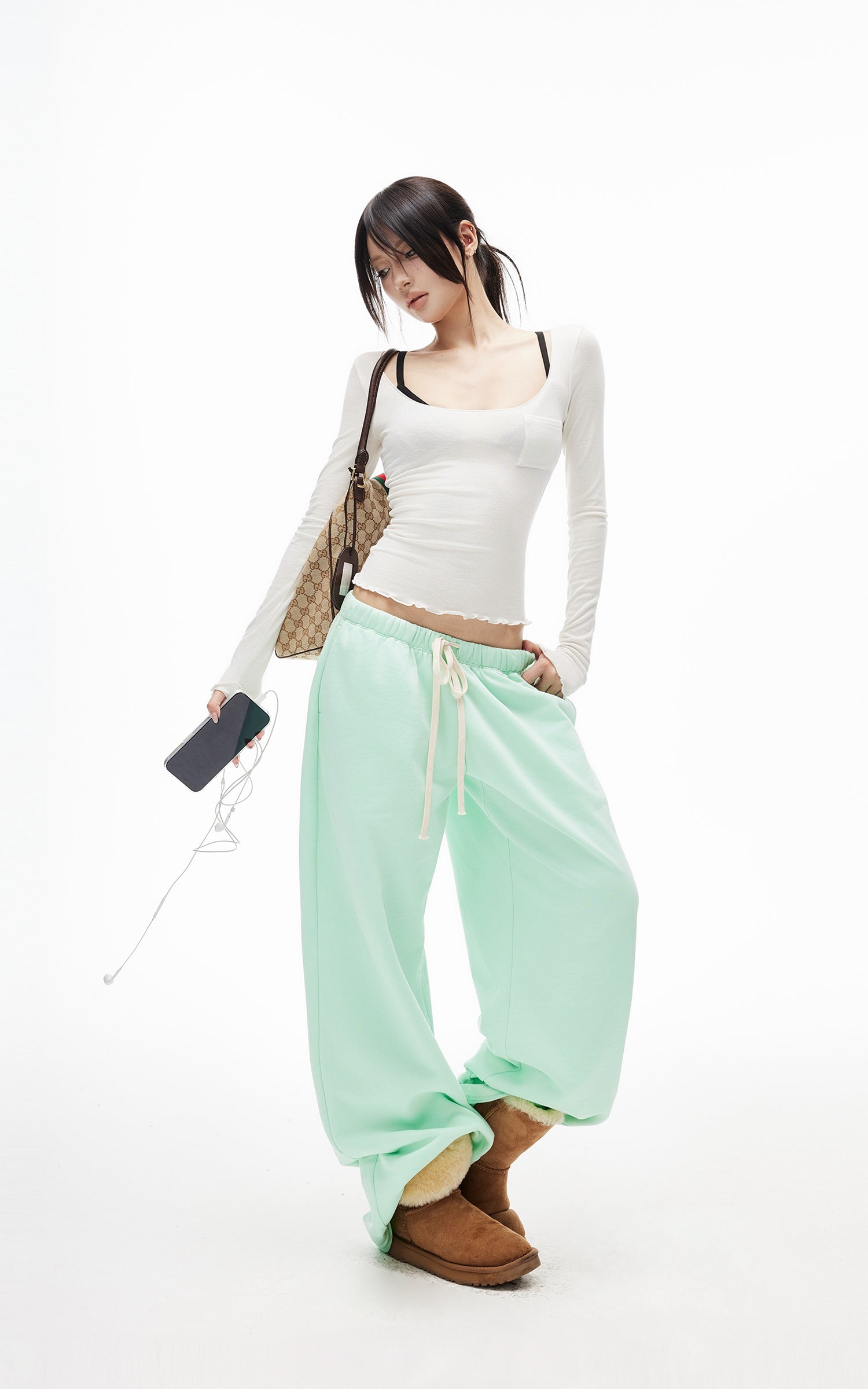 IAMXIAA Scoop Neck Pocket Long Sleeve Tee