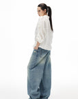 IAMXIAA Light Wash Distressed Baggy Jeans