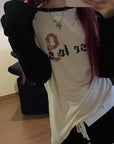 Rase le sol Contrast Raglan Graphic Long Sleeve Top & Low-Rise Shorts Set