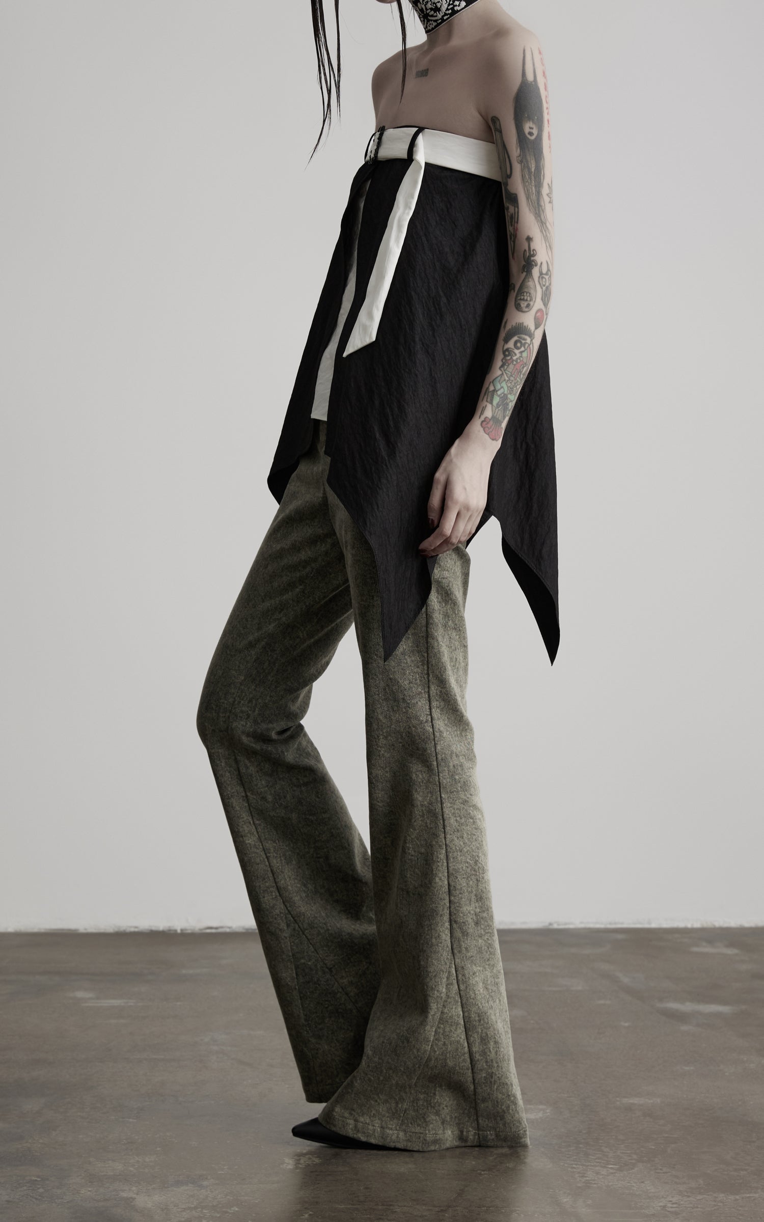 DOINDULGE Crossover Waist Flared Leg Pants