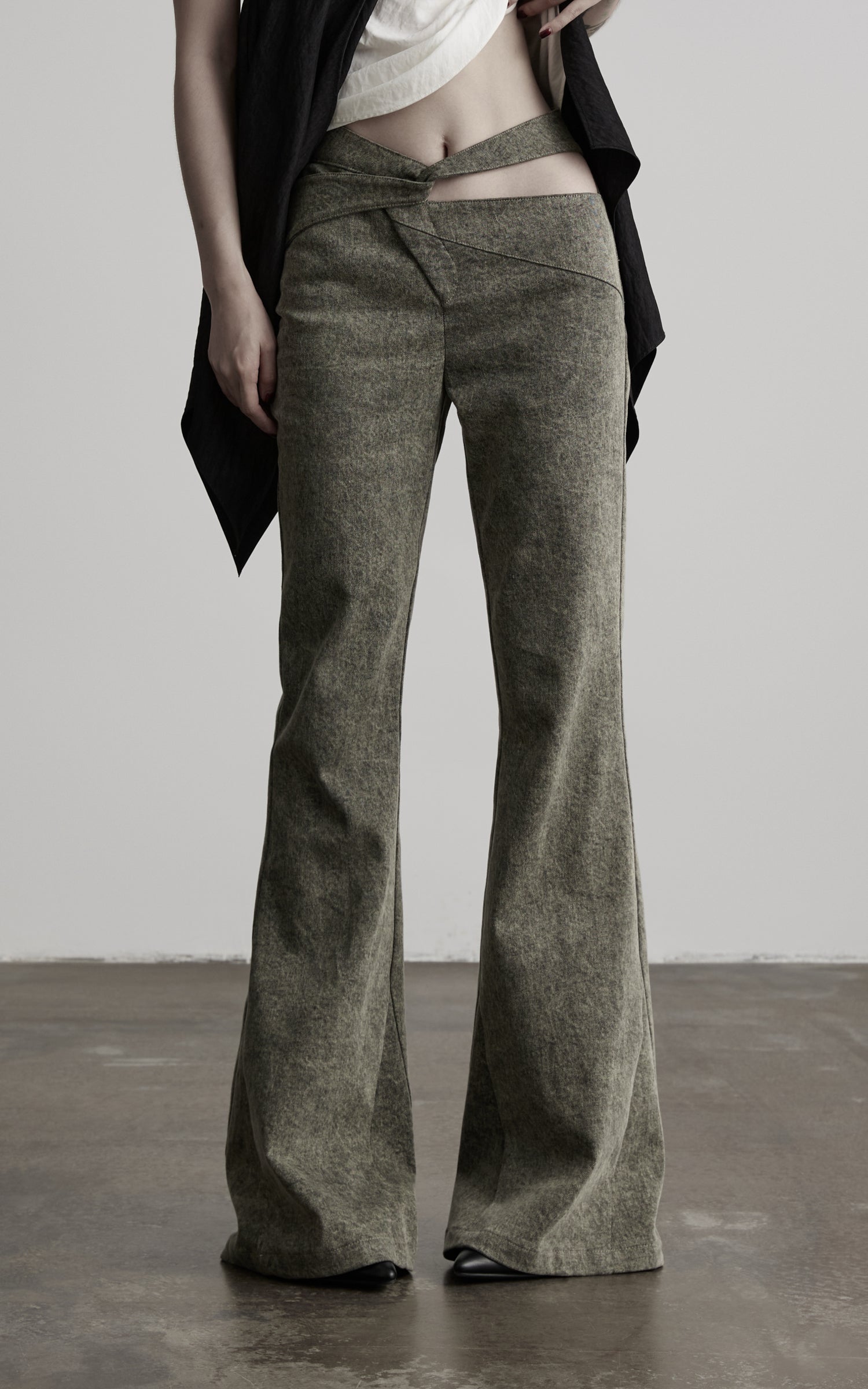 DOINDULGE Crossover Waist Flared Leg Pants