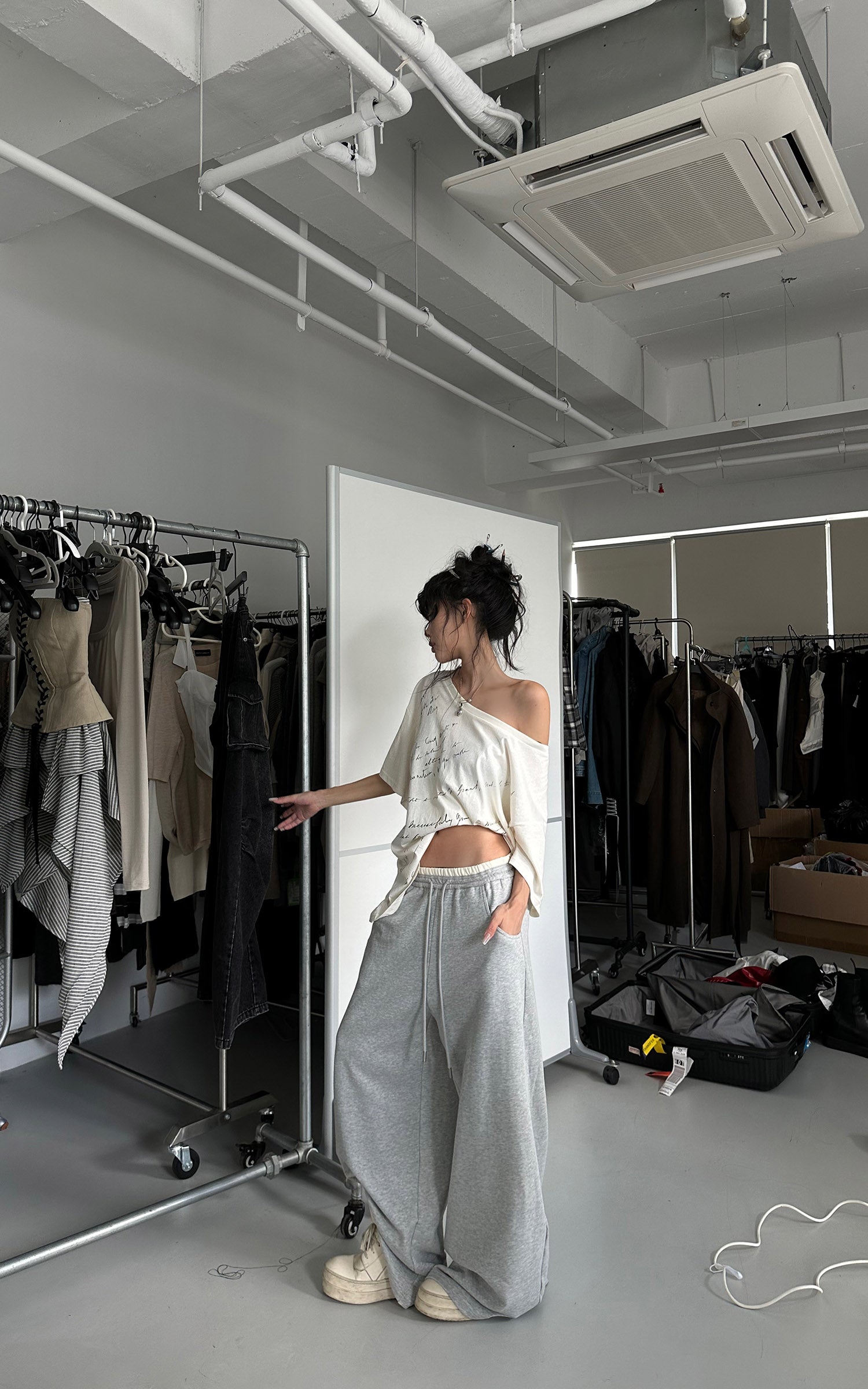 WARDEN EDGE Layered Waist Oversized Wide-Leg Sweatpants
