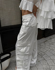 ROVENTE Low-Rise Wide Leg Cargo Pants