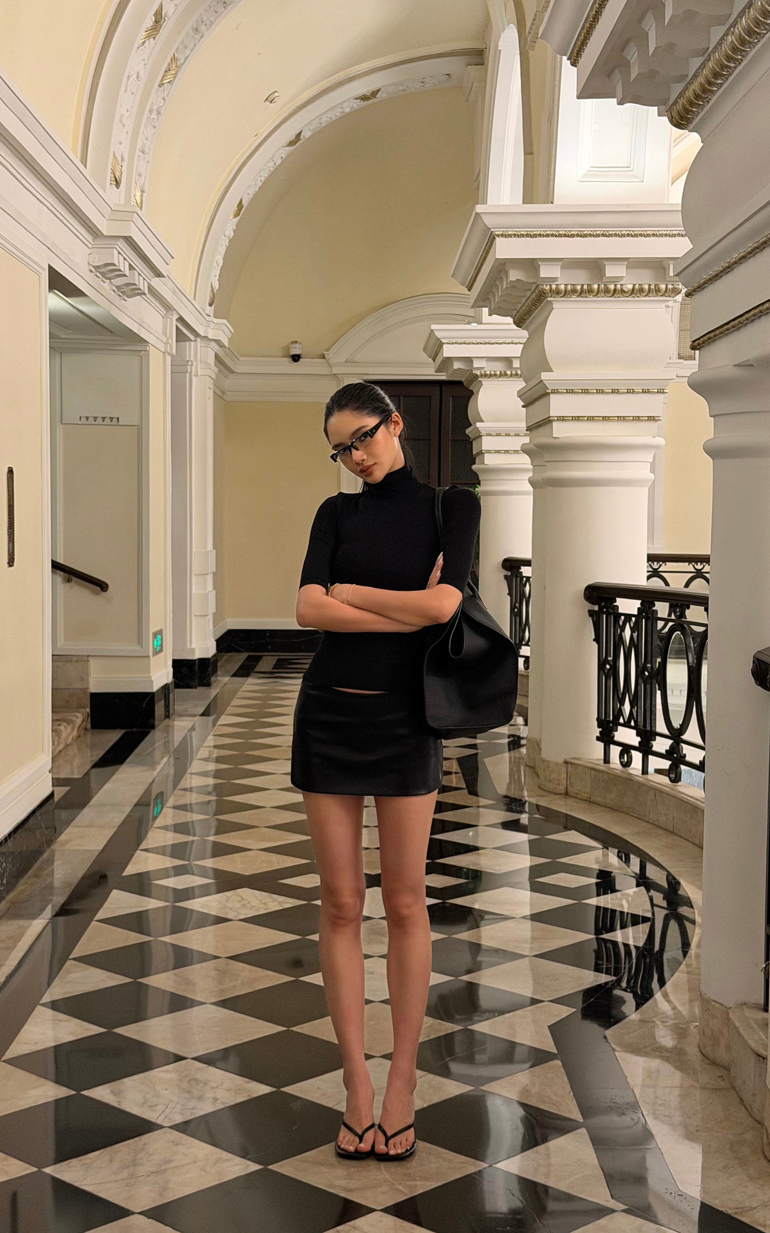 ROVENTE Sculpted Leather-Effect Mini Skirt