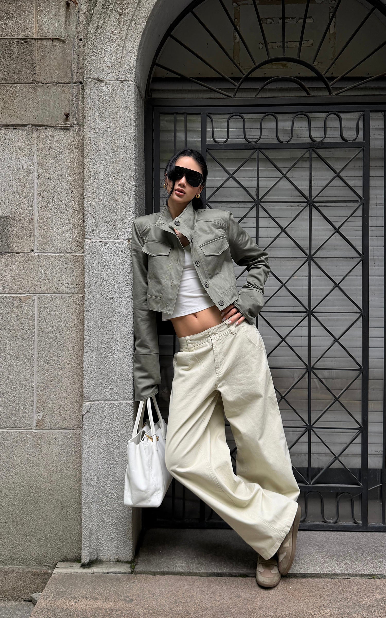 ROVENTE Low-Rise Wide-Leg Cotton Casual Pants
