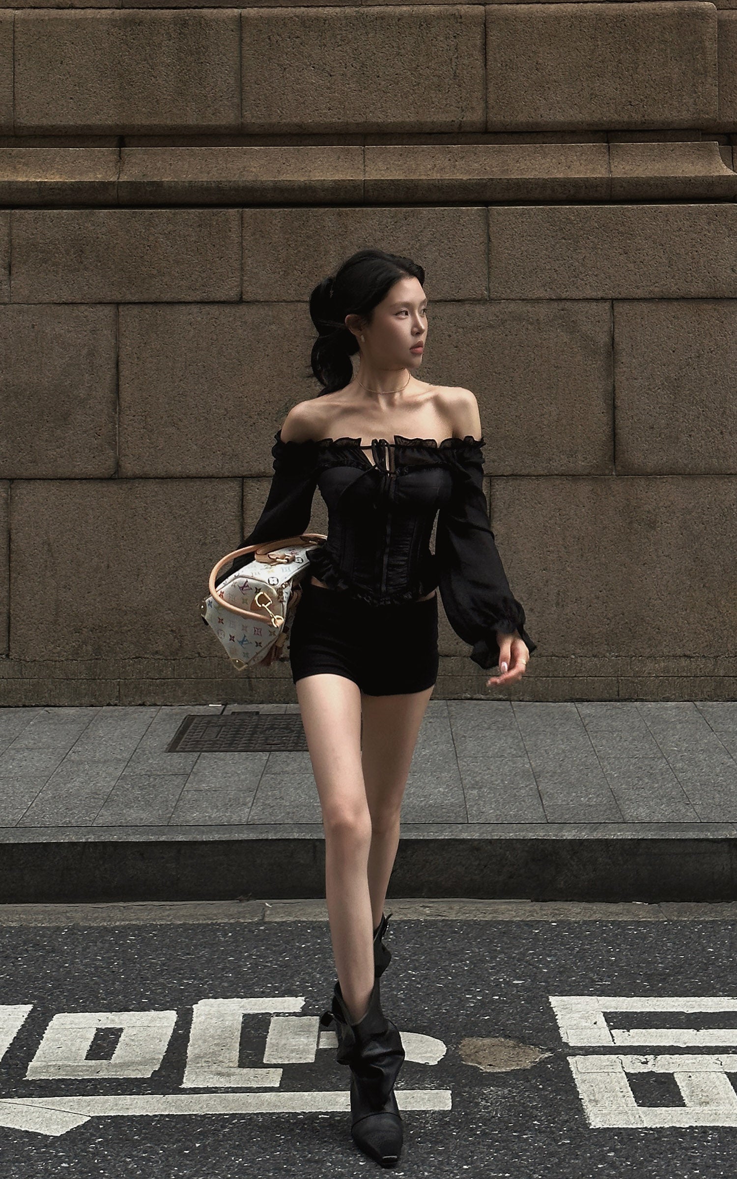 Hydrae Off-Shoulder Ruched Corset Long Sleeve Top