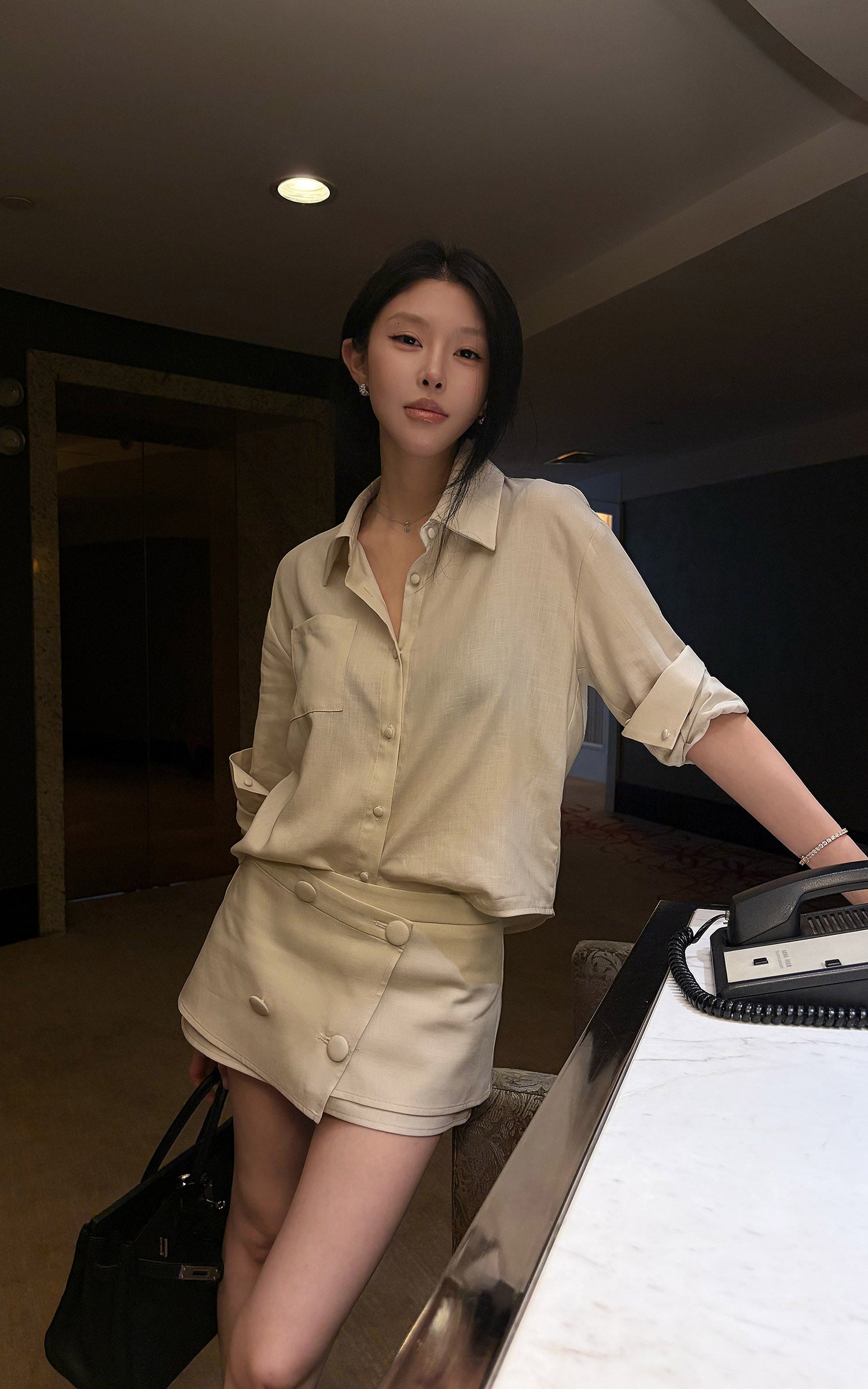 Hydrae Ivory Sheer Tailored Point-Collar Long-Sleeve Shirt