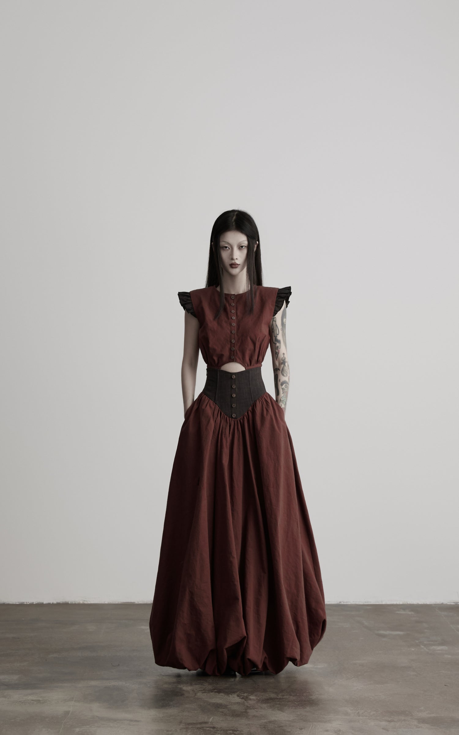 DOINDULGE Ruffle-Shoulder Button Front Fitted Cropped Vest