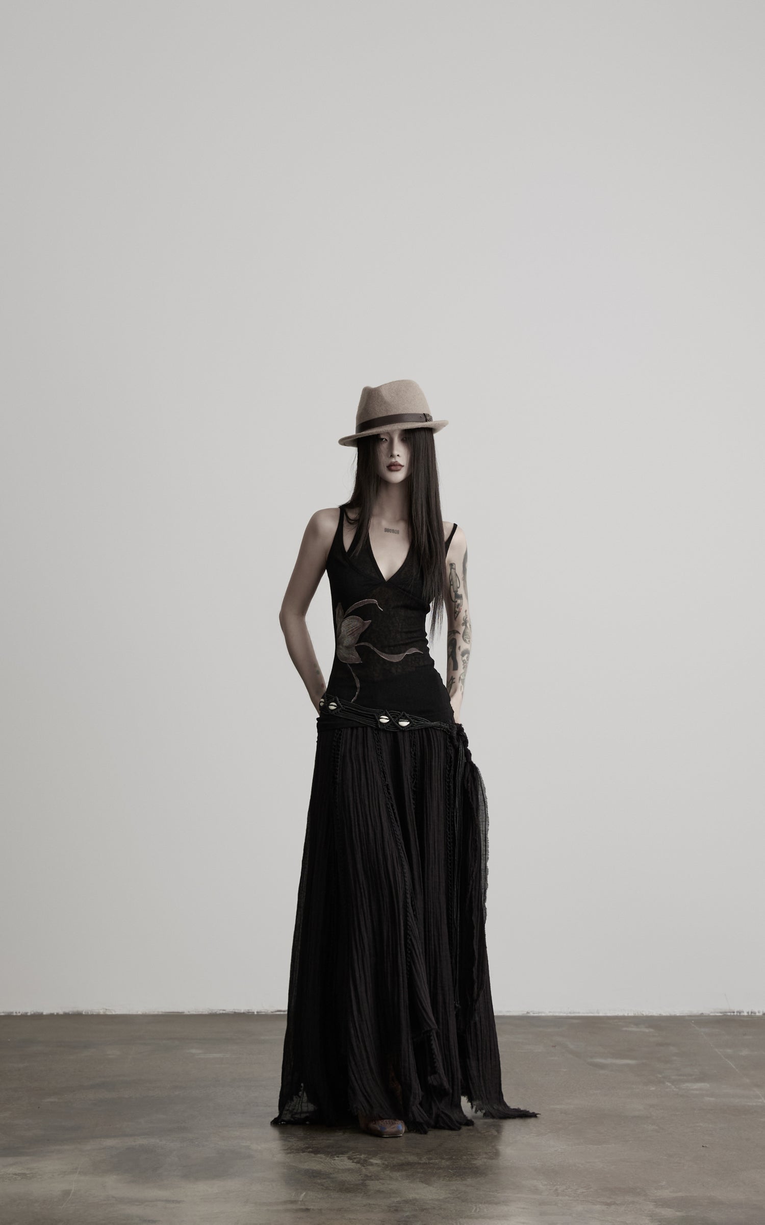 DOINDULGE Faux Layered Halter Strappy Knit Tank Top