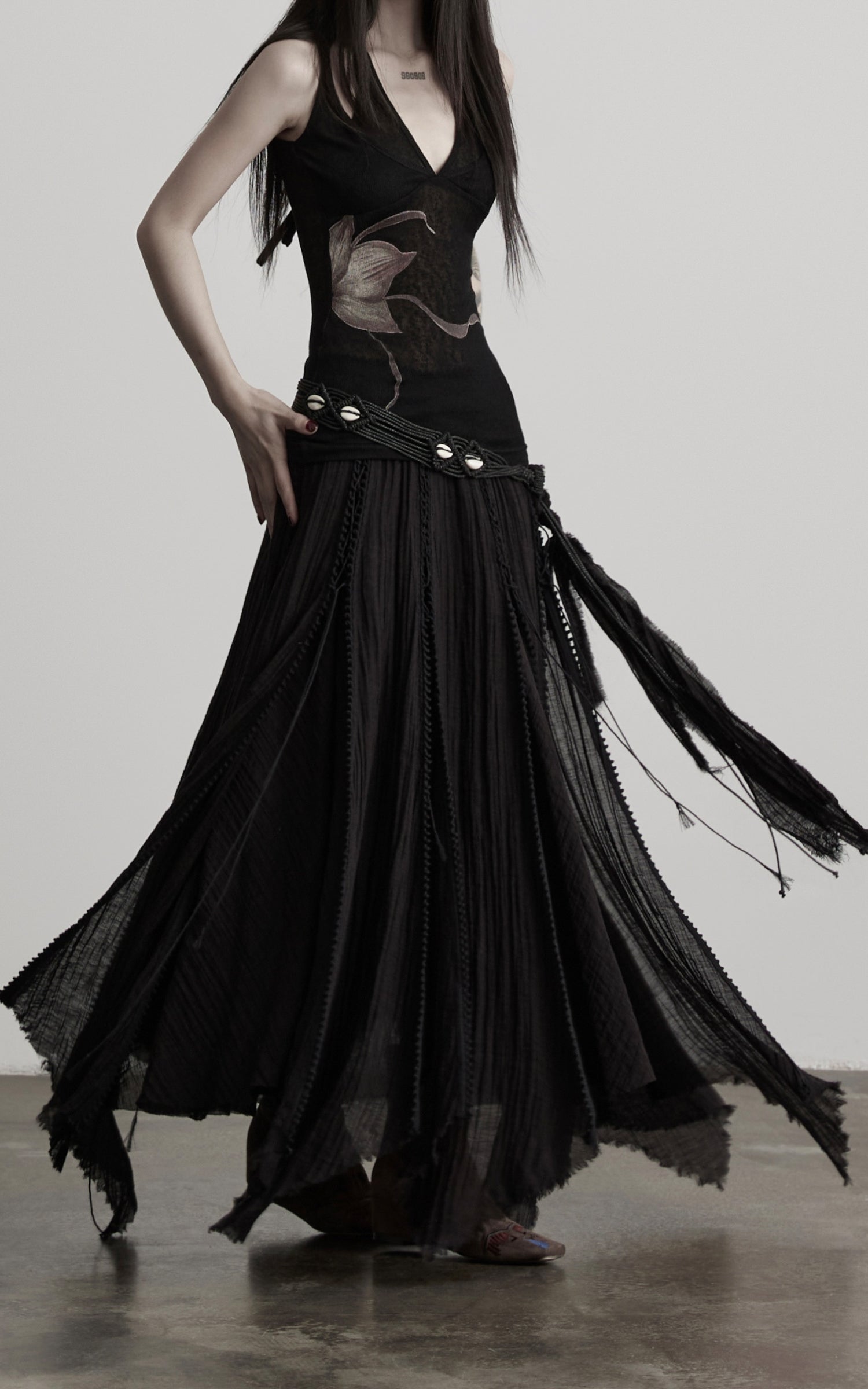 DOINDULGE Hand-Braided Belt Crinkled Maxi Skirt