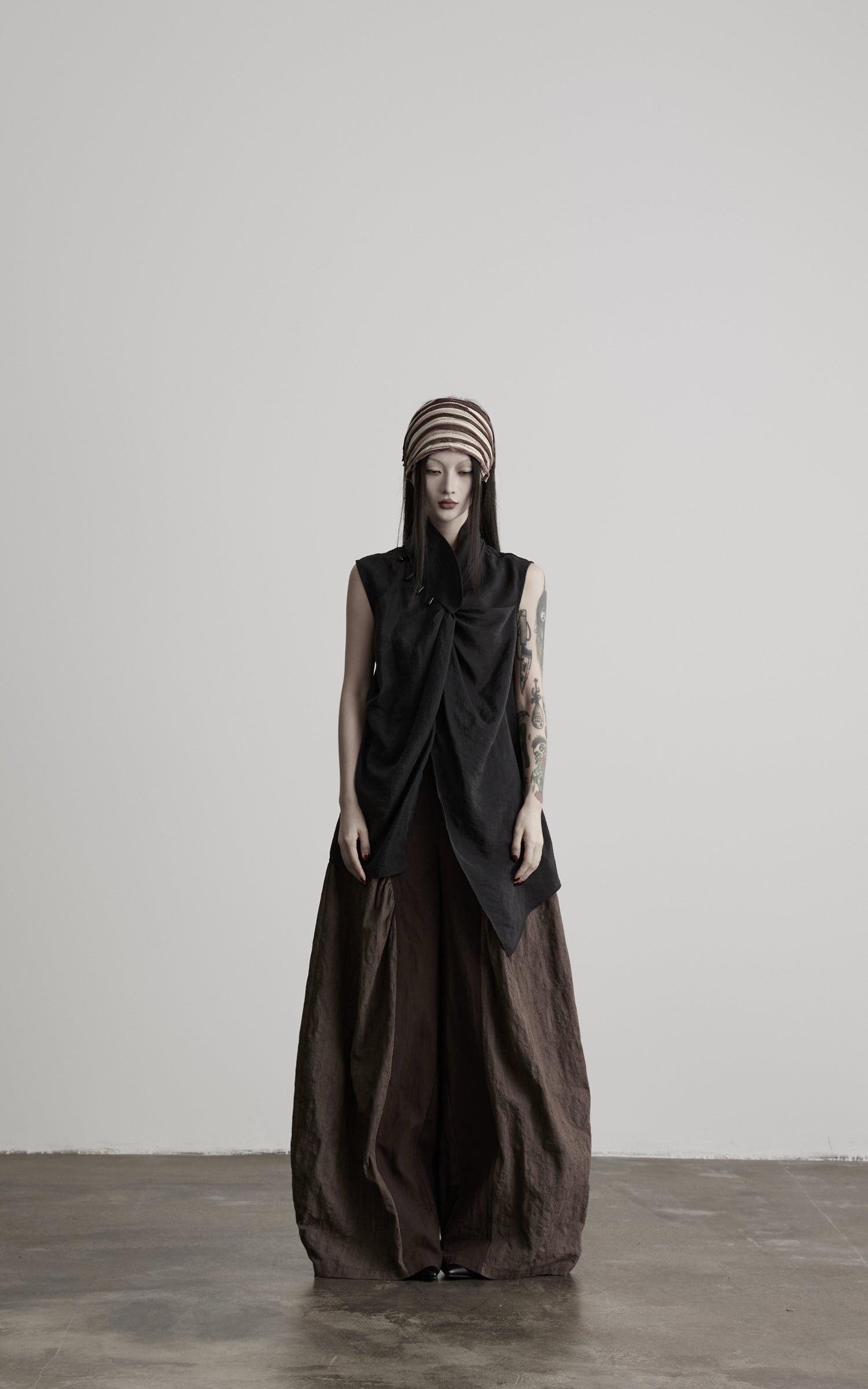 DOINDULGE Asymmetric Paneled Relaxed Wide-Leg Pants