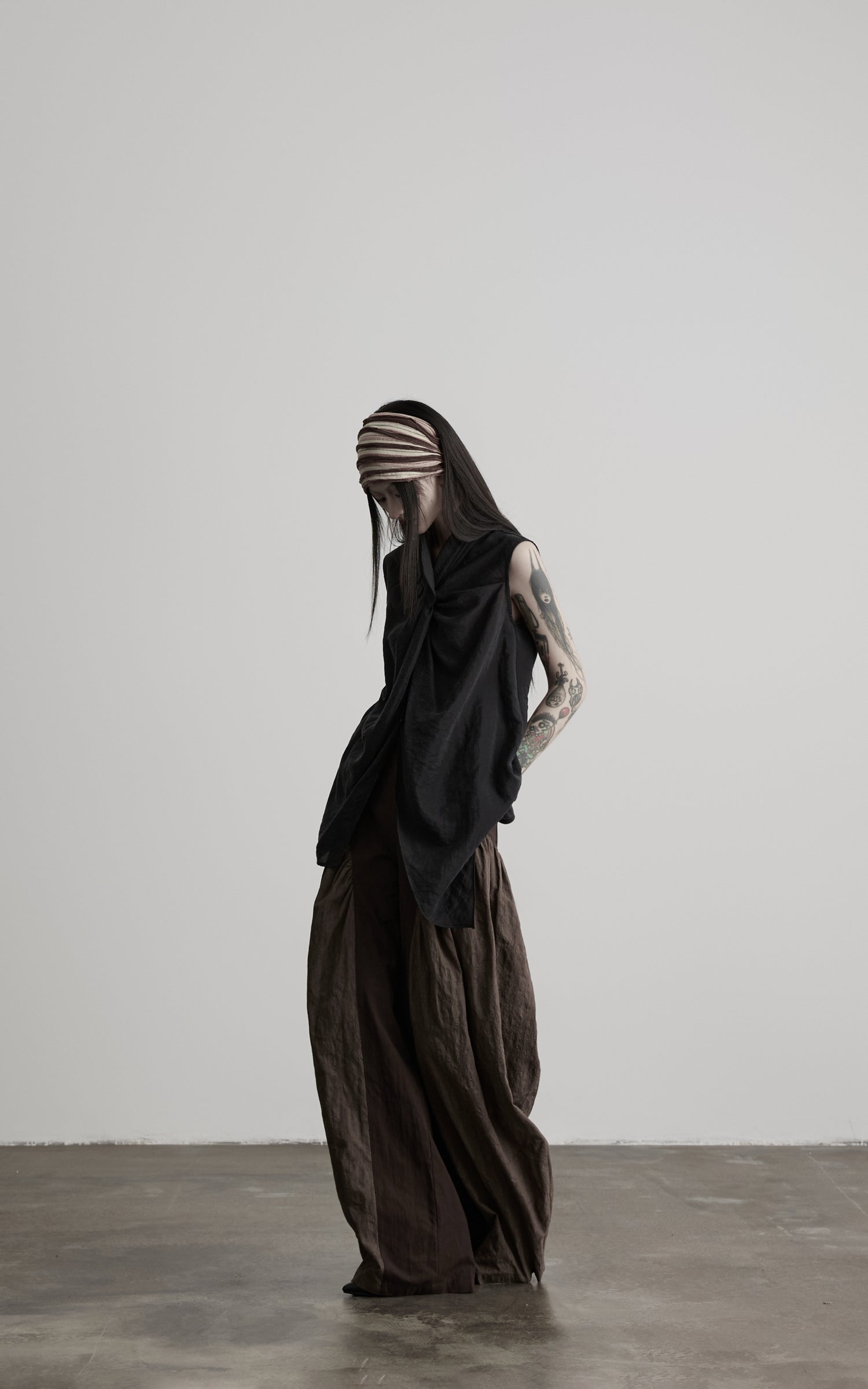 DOINDULGE Asymmetric Paneled Relaxed Wide-Leg Pants