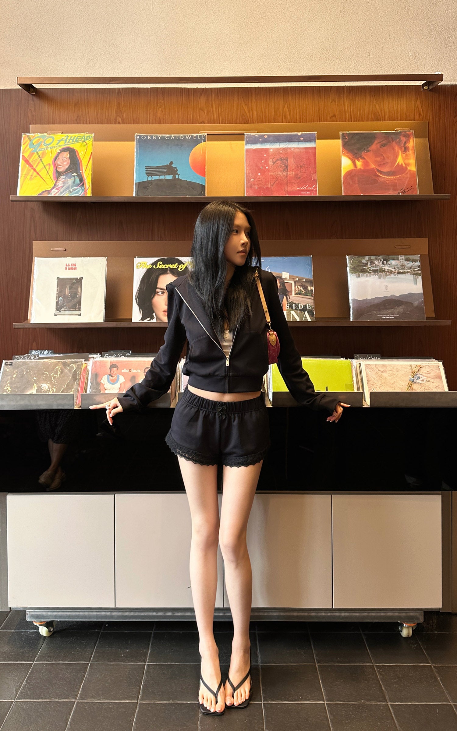 Hydrae Cropped Zip Hoodie &amp; Lace Trim Shorts Set