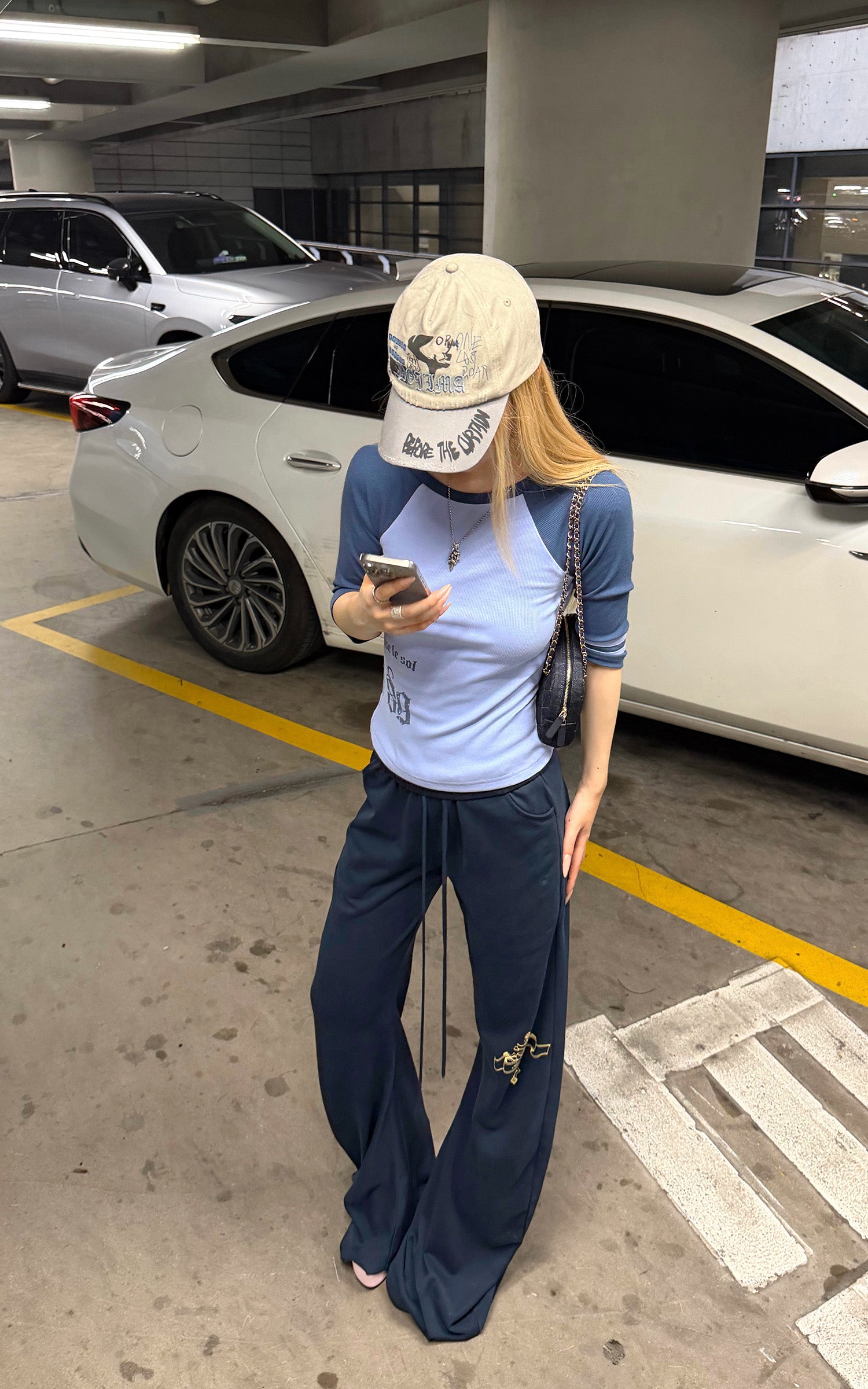 Rase le sol Draped Split-Hem Sweatpants