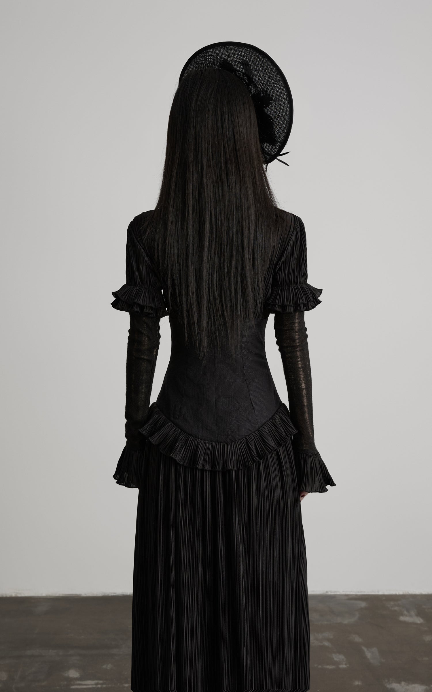 DOINDULGE Deep V Corset Waist Pleated Maxi Dress