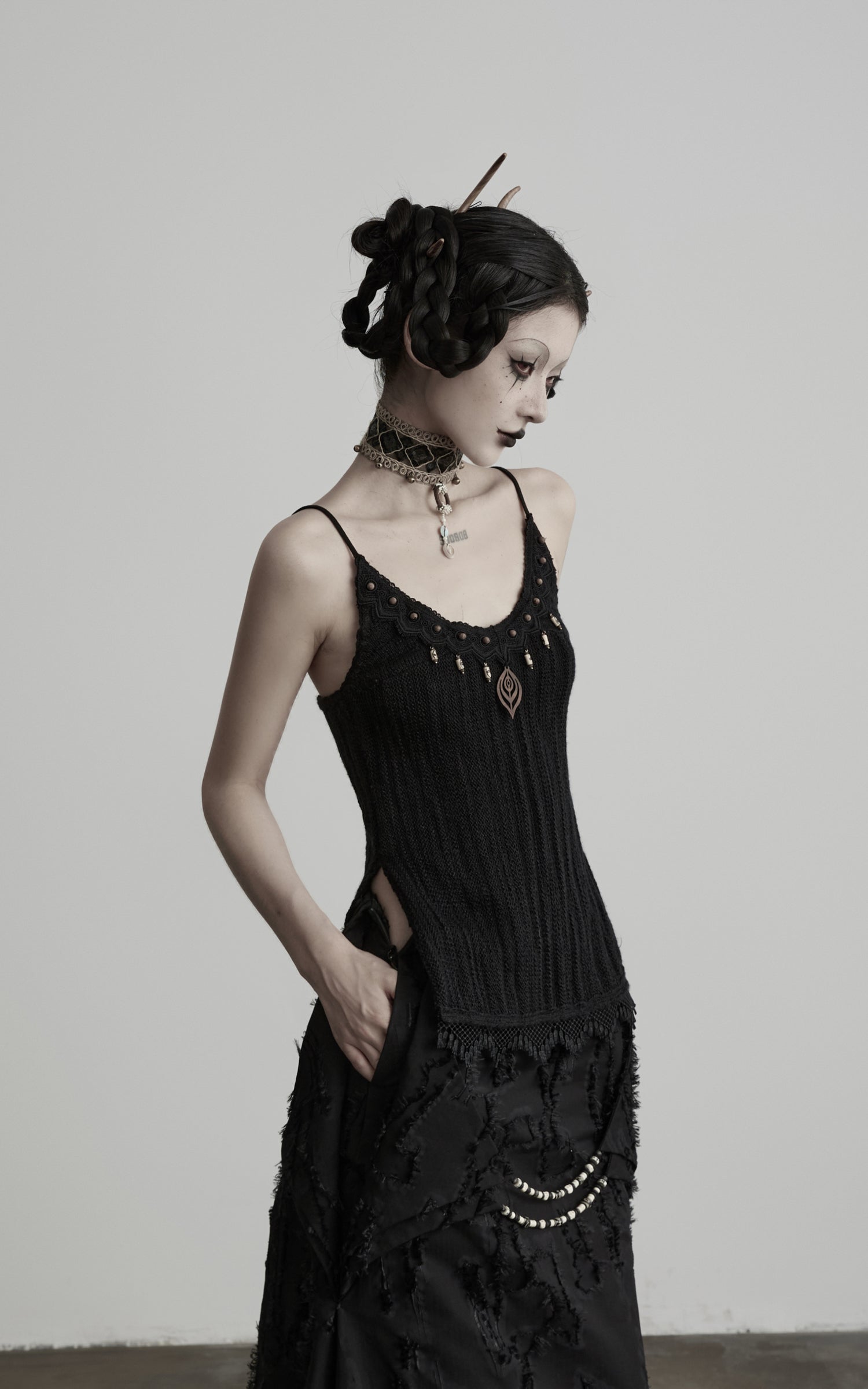 DOINDULGE Gothic Textured Knit Side Slit Camisole Top