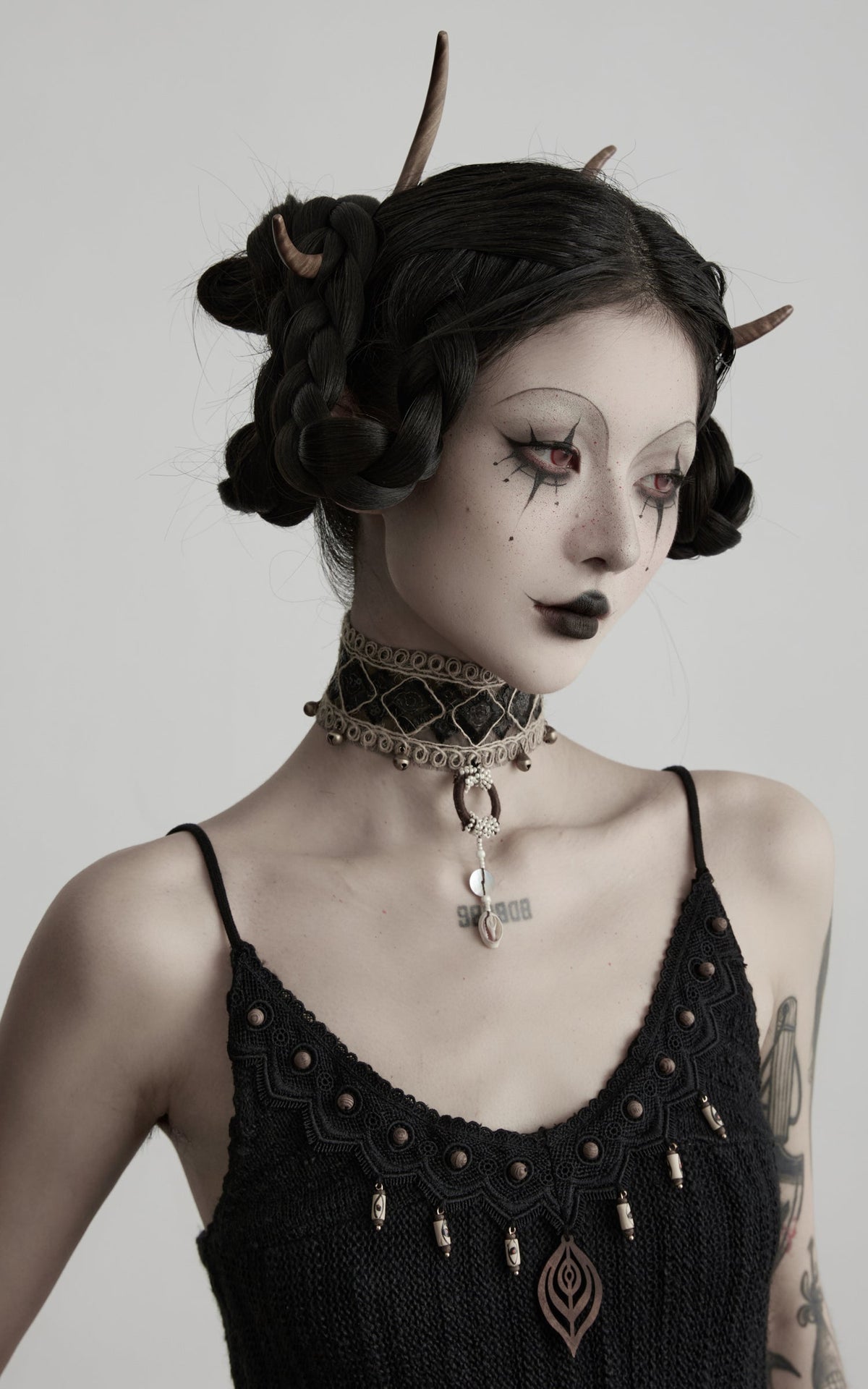 DOINDULGE Gothic Textured Knit Side Slit Camisole Top