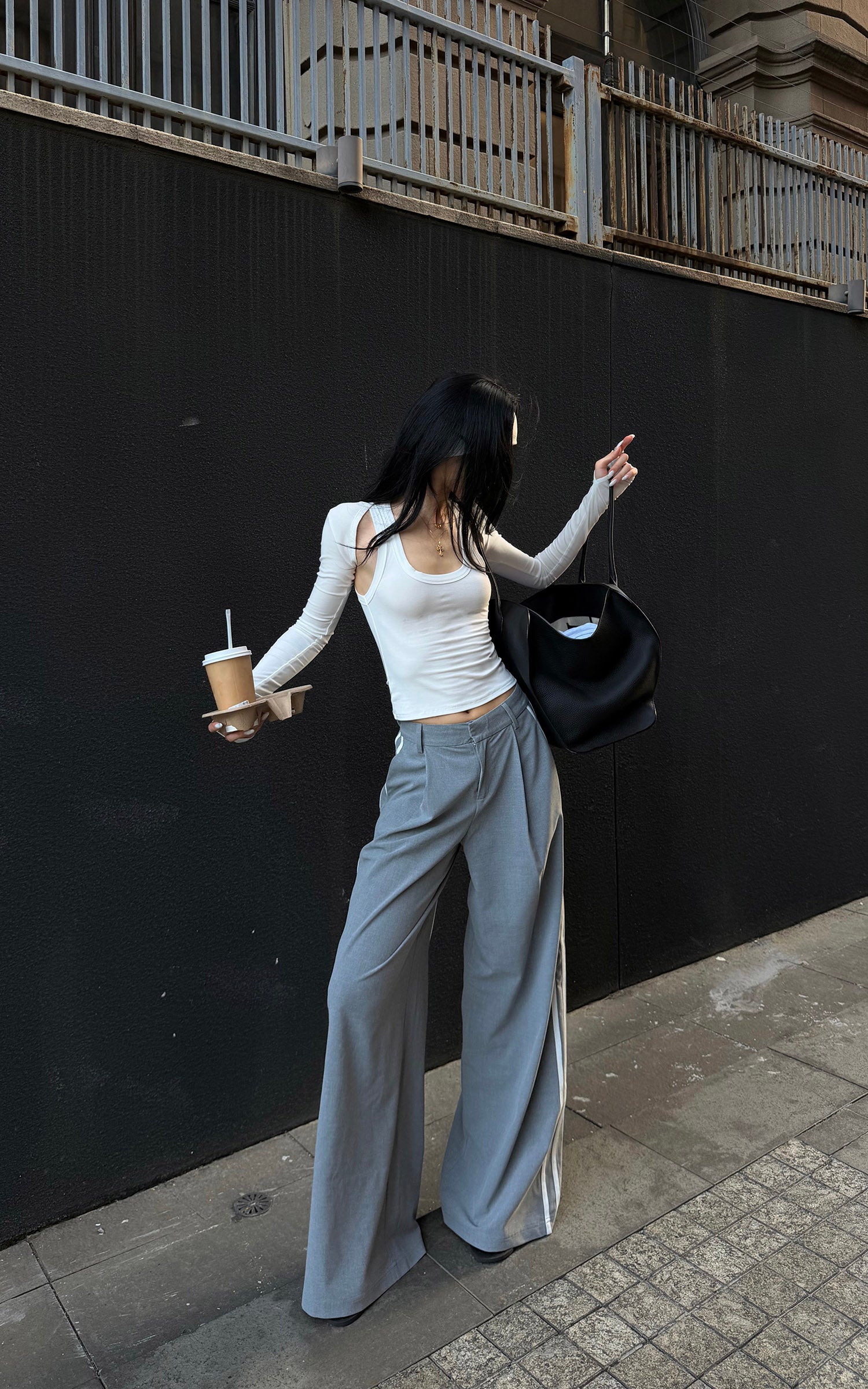 ROVENTE Layered Scoop Neck Tank &amp; Cropped Sleeve Top Set