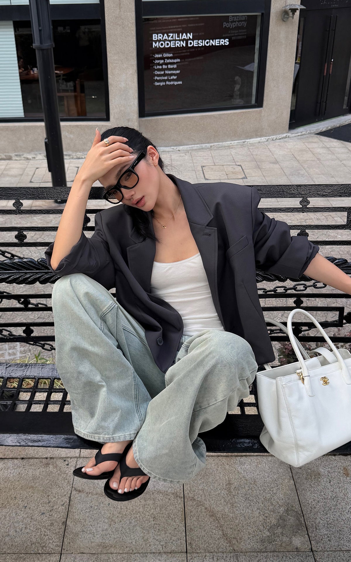 ROVENTE Sculpted Shoulder Cropped Blazer