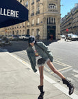 WARDEN EDGE Mini à carreaux avec bordure en dentelle Short doté d'une taille élastique et d'une silhouette streetwear décontractée