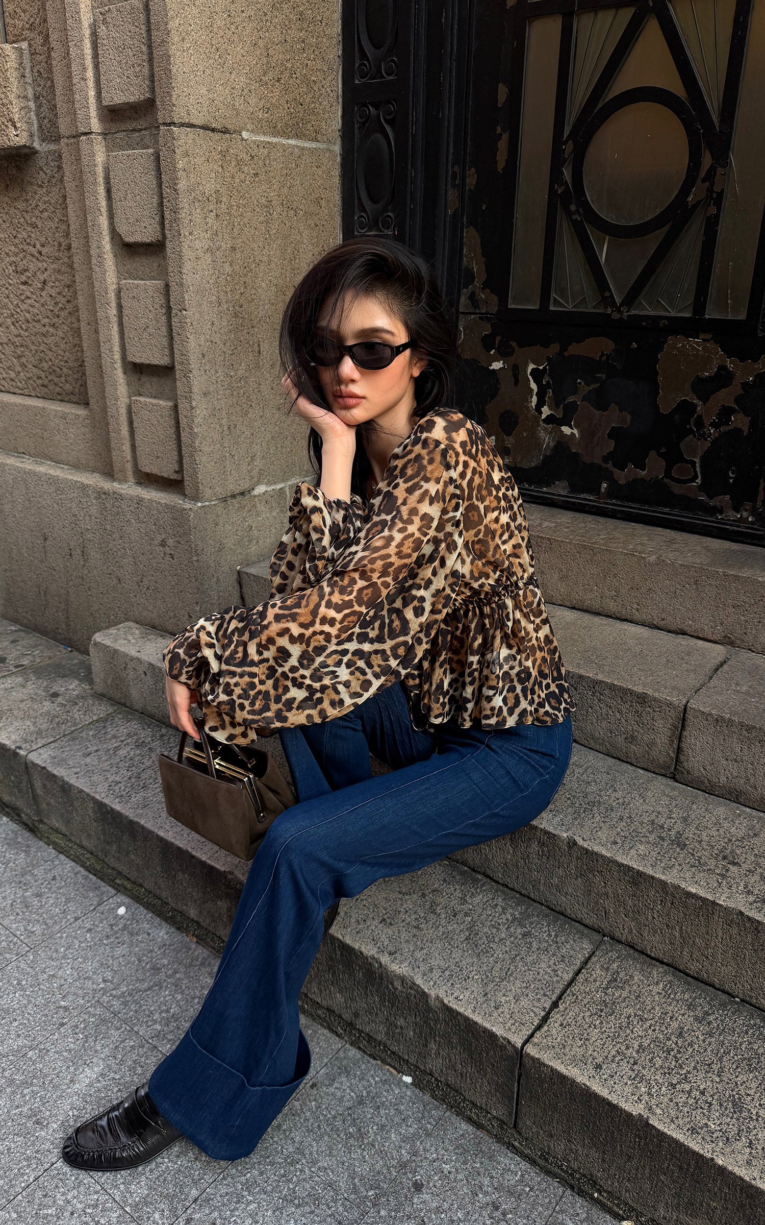 ROVENTE Leopard Chiffon Deep V Ruched Tie-Front Flared Blouse