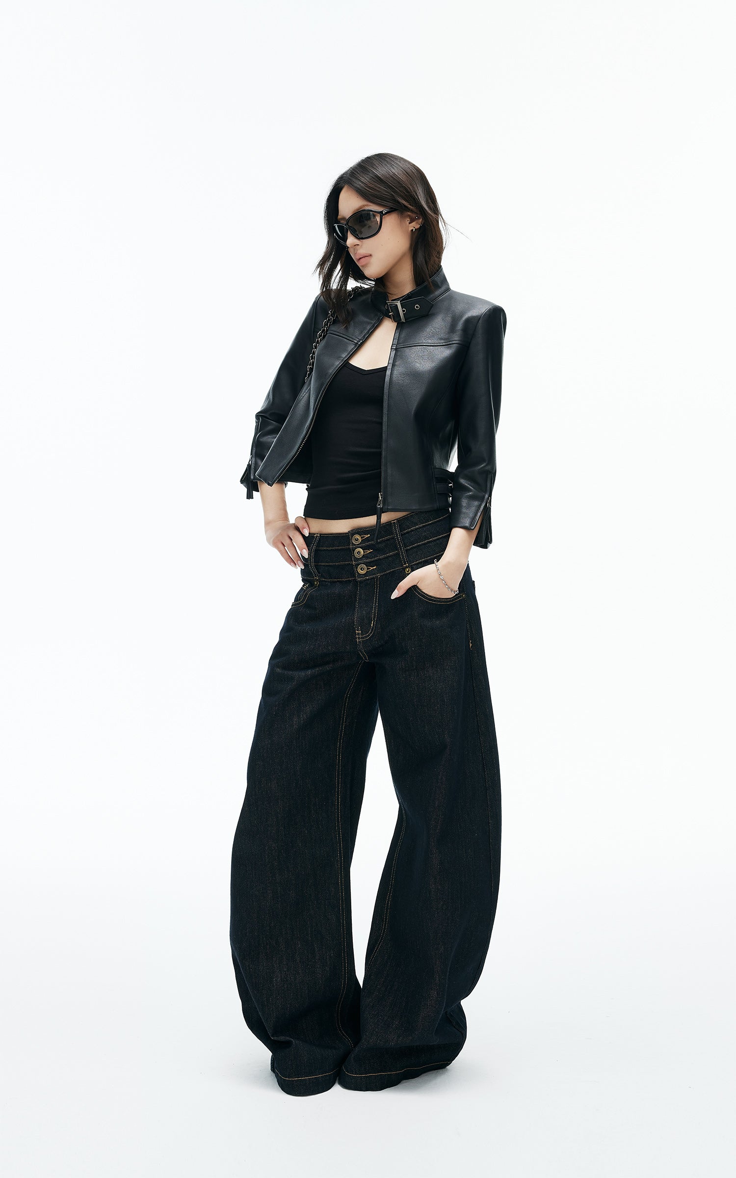 IAMXIAA Buckle-Neck Cropped Faux Leather Jacket