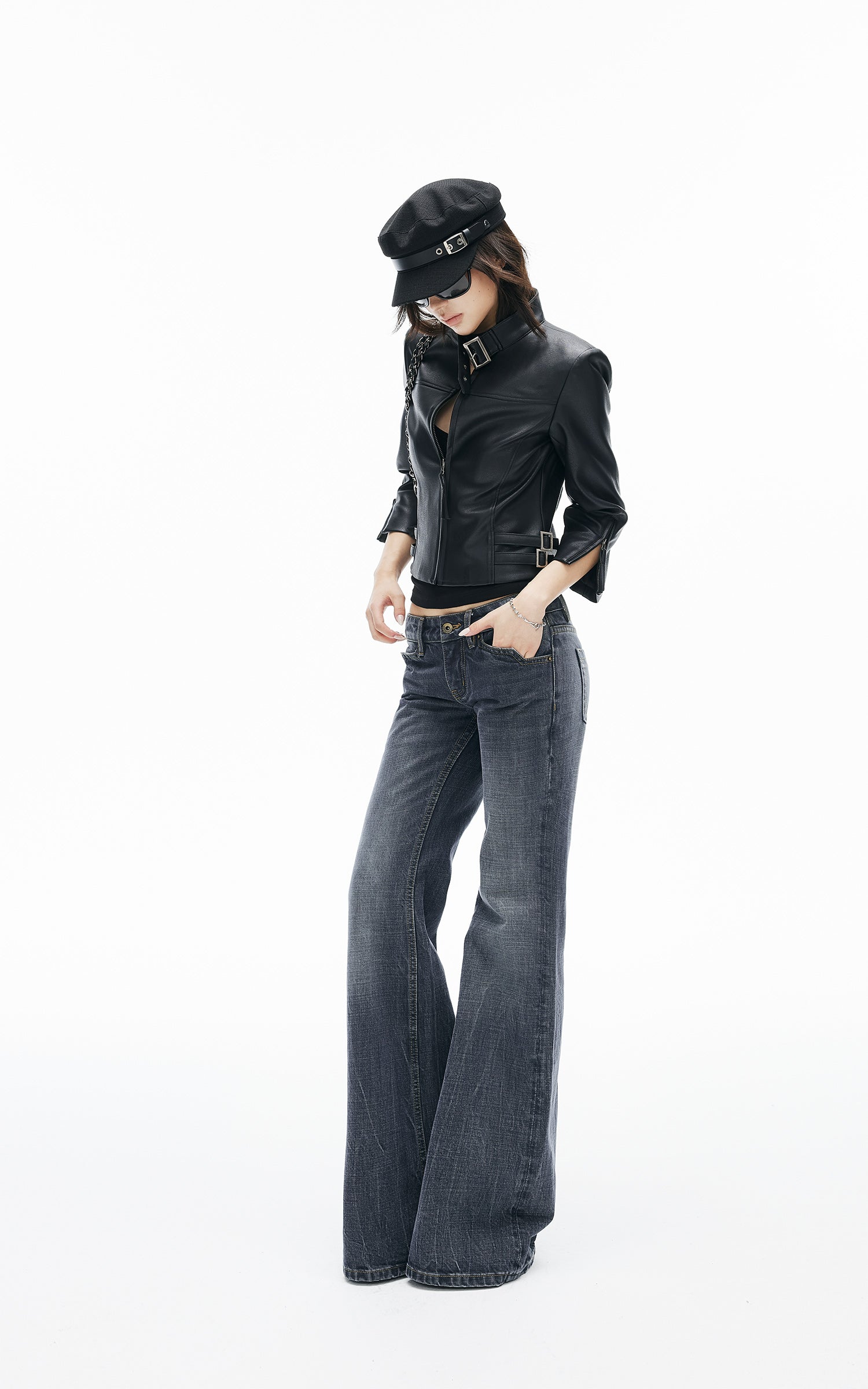 IAMXIAA Vintage Wash Low-Rise Flared Jeans