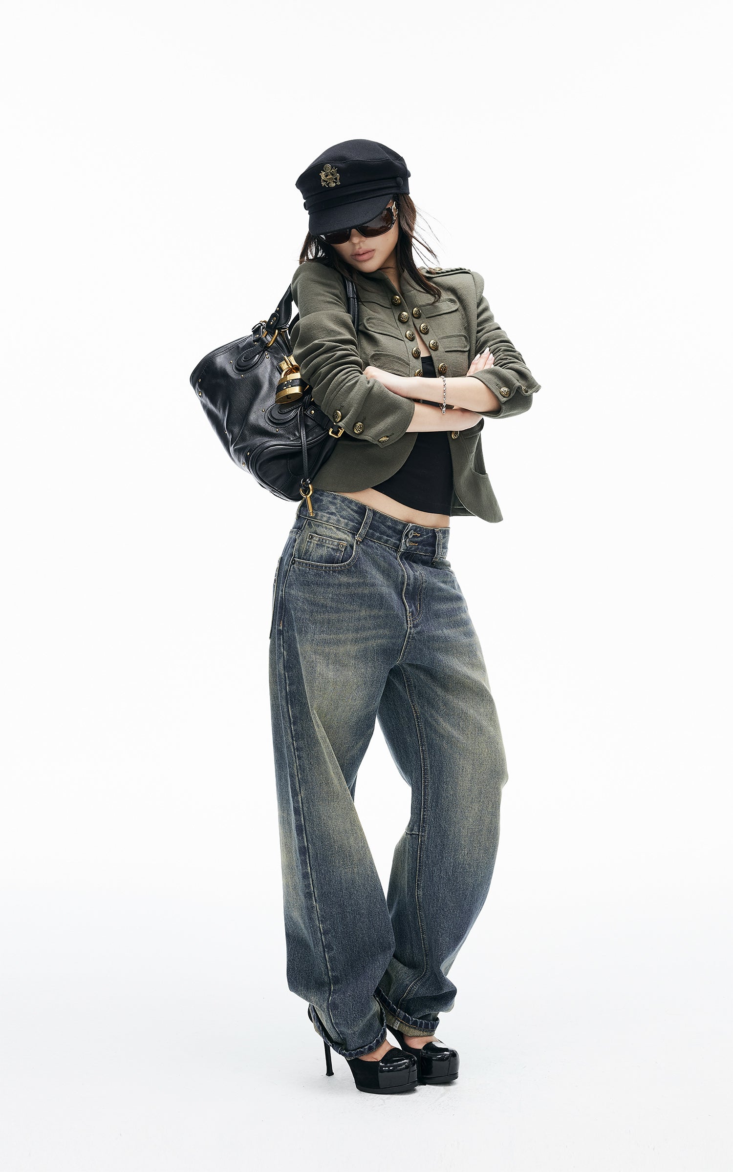 IAMXIAA Vintage Wash Grommet Baggy Jeans