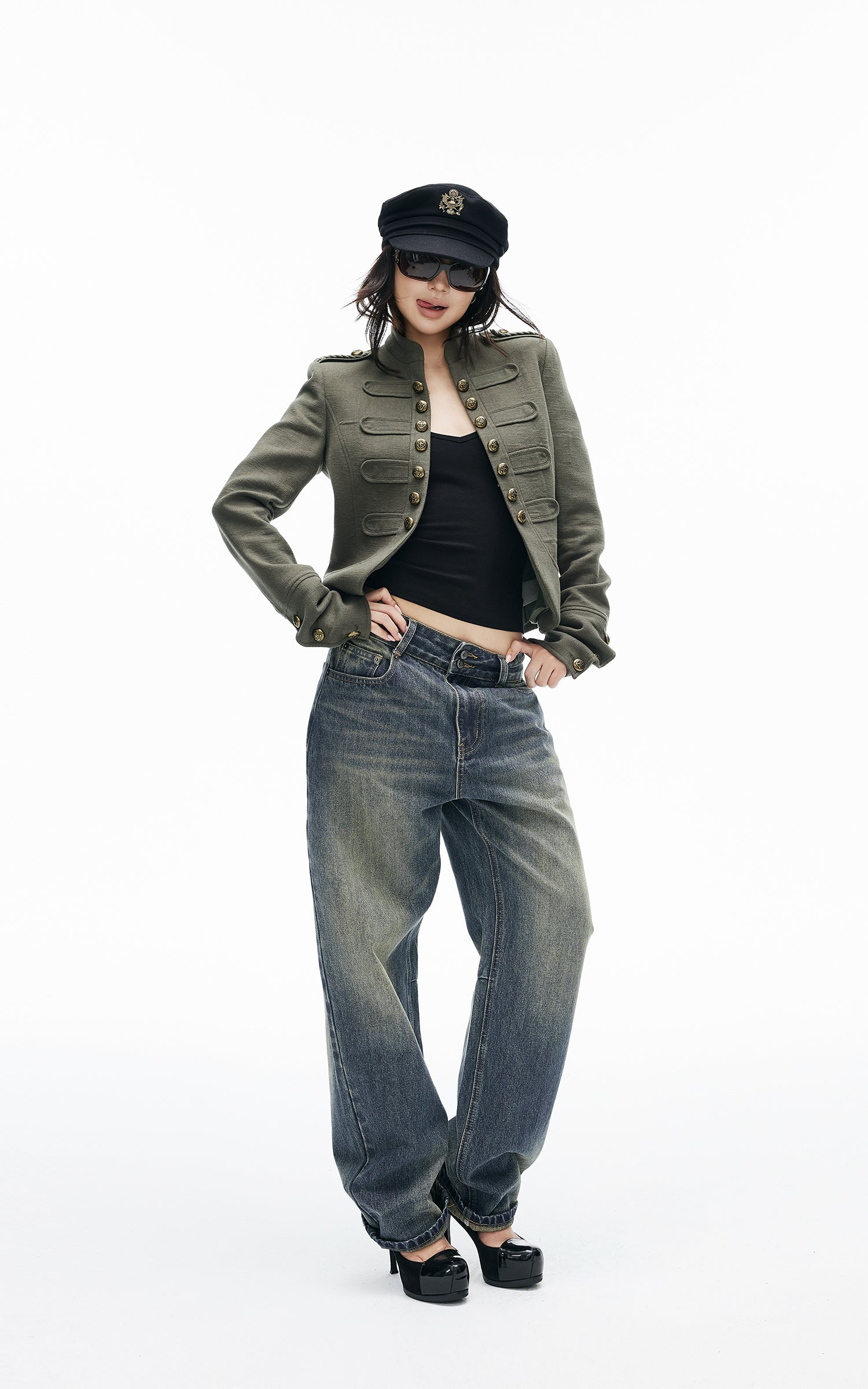 IAMXIAA Vintage Wash Grommet Baggy Jeans