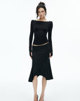 IAMXIAA Off-Shoulder Slim Long Sleeve Knit Top