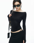 IAMXIAA Off-Shoulder Slim Long Sleeve Knit Top