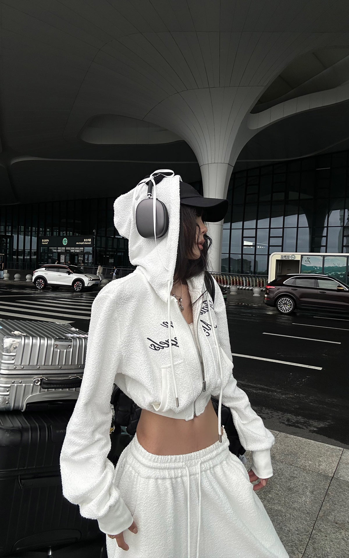 WARDEN EDGE Textured Fleece Cropped Hoodie &amp; Wide Leg Sweatpants Set