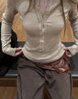 Rase le sol Second-Skin Ribbed Button Long Sleeve Top