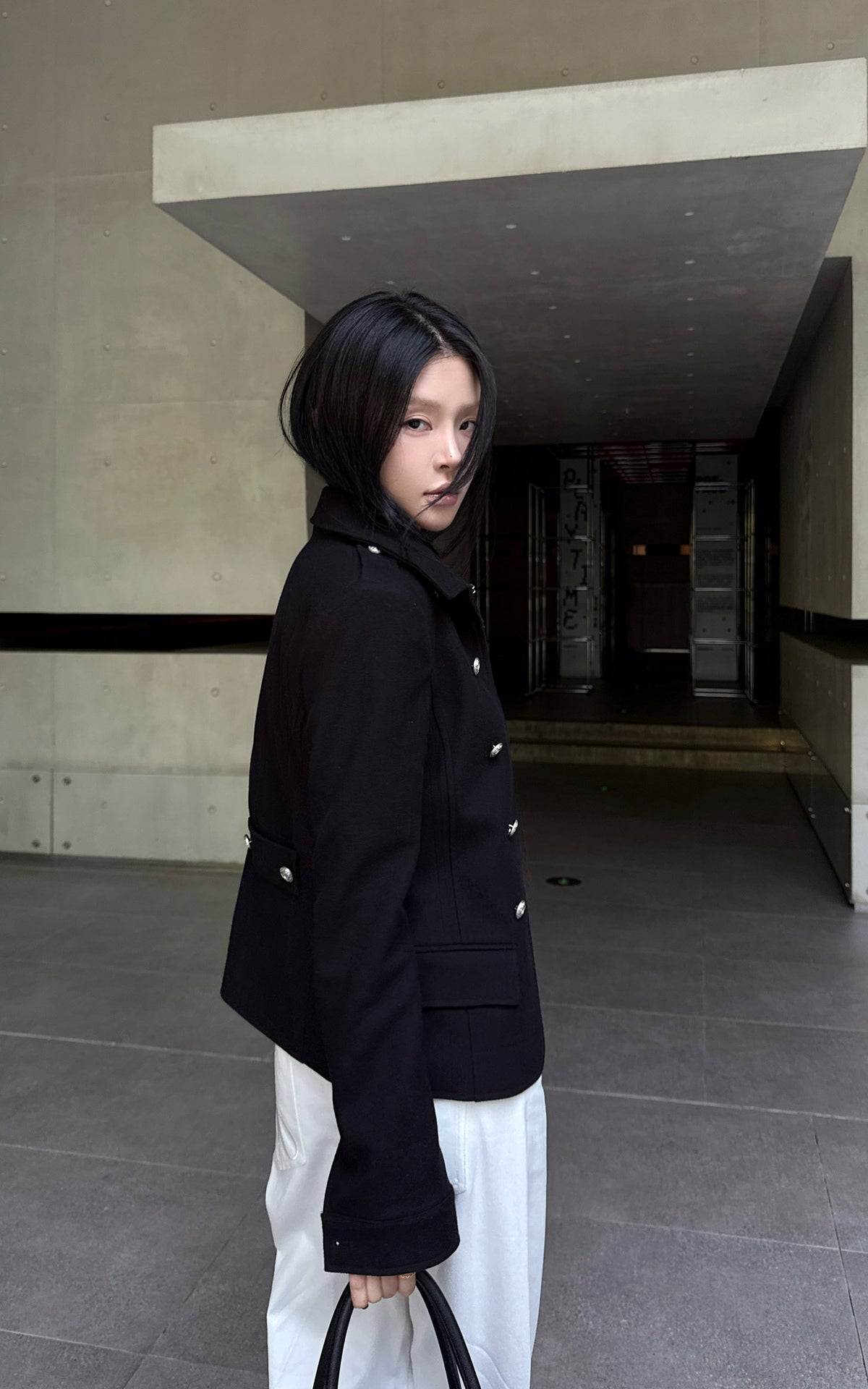 Hydrae Sculpted Waist Military Button Structured Blazer Jacket