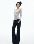 IAMXIAA Leopard Cuff Deep V-Neck Fitted Long Sleeve Top