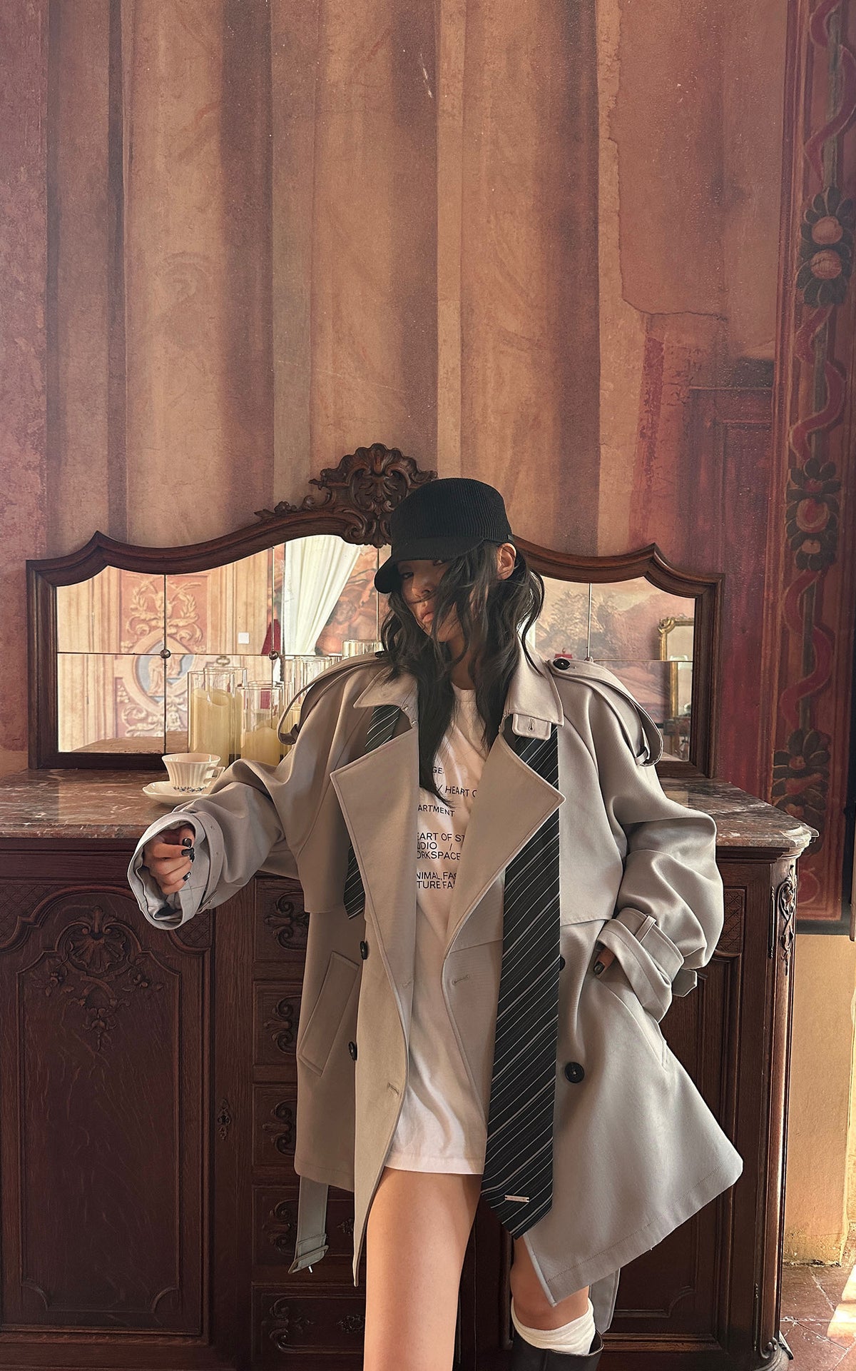 WARDEN EDGE Trench-coat court surdimensionné avec ceinture