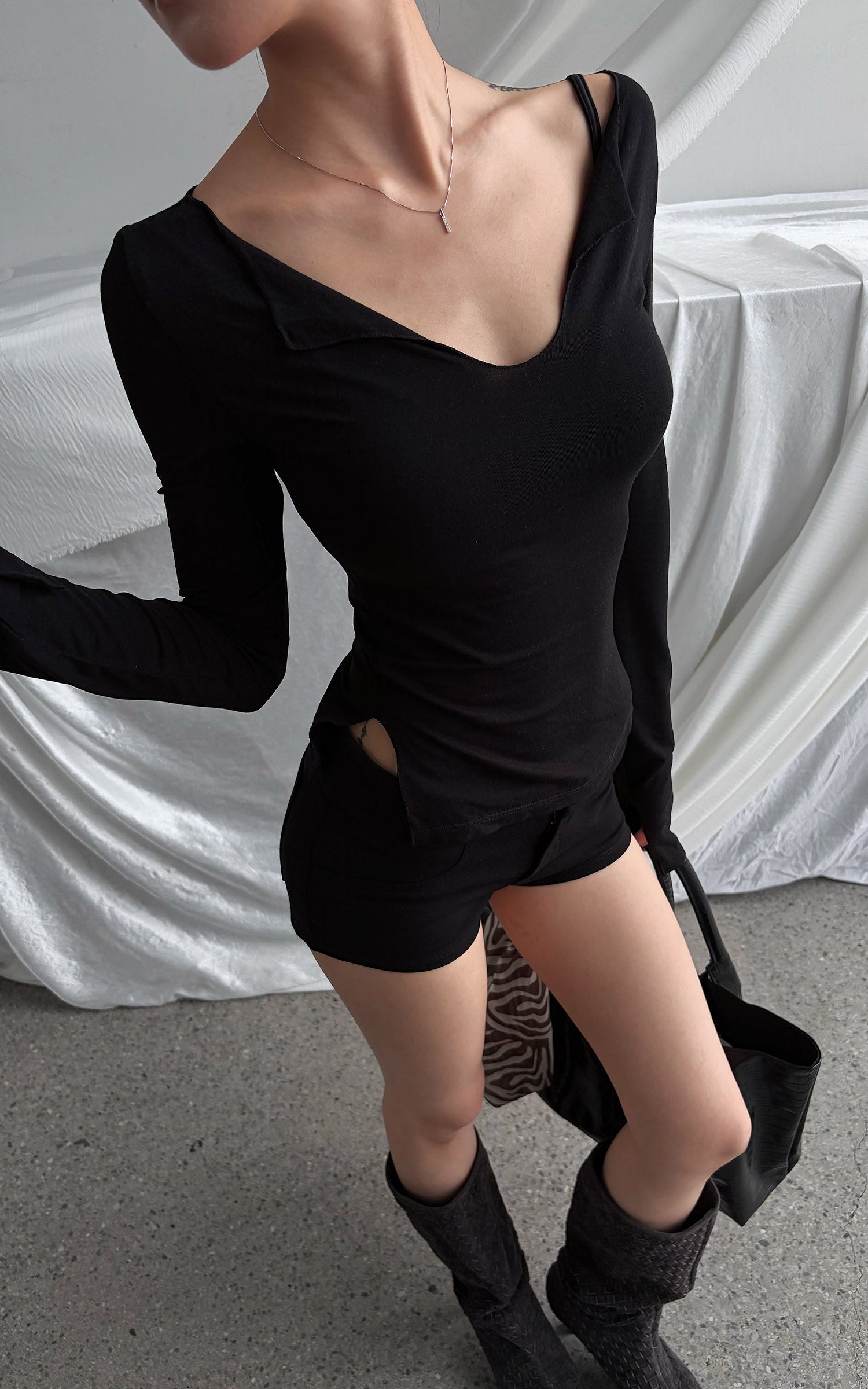 Hydrae Deconstructed Foldover Scoop-Neck Long-Sleeve Top