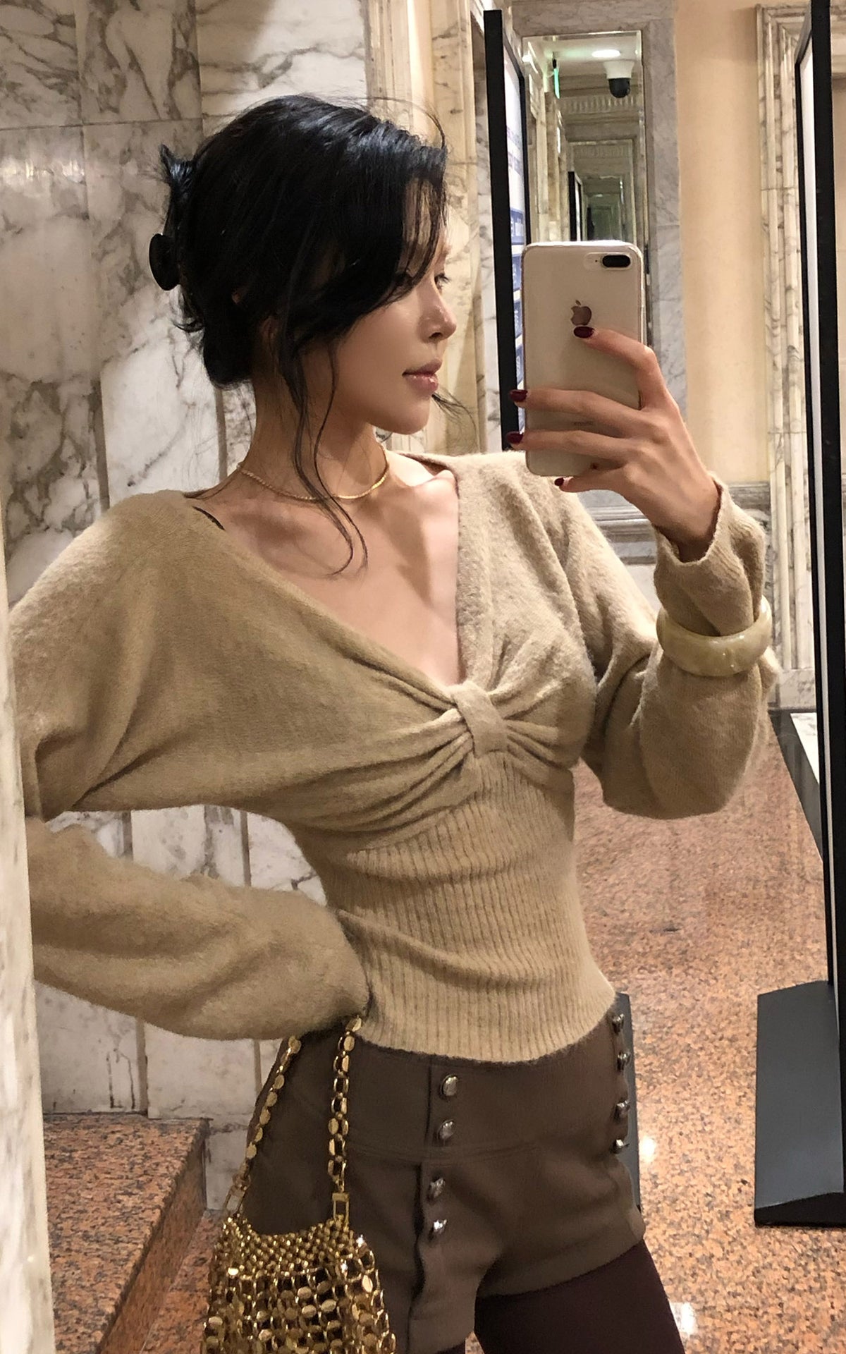 Hydrae Twist-Front Deep V-Neck Knit Top