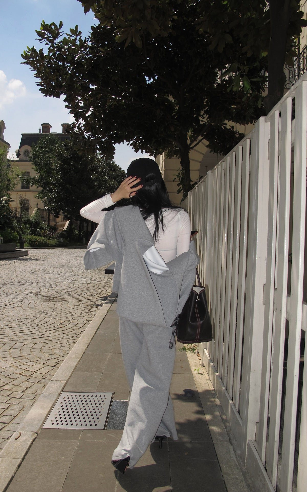 Hydrae Soft Grey Oversized Zip Hoodie &amp; Wide-Leg Drawstring Sweatpants Two-Piece Set