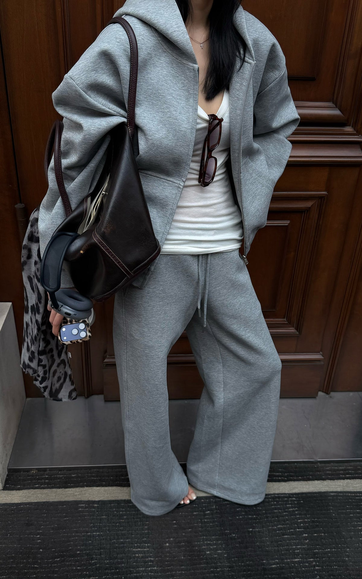 Hydrae Soft Grey Oversized Zip Hoodie &amp; Wide-Leg Drawstring Sweatpants Two-Piece Set
