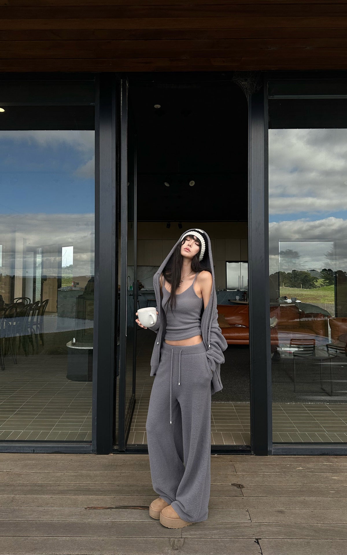 WARDEN EDGE Brushed Knit Hoodie Camisole &amp; Wide-Leg Pants Set