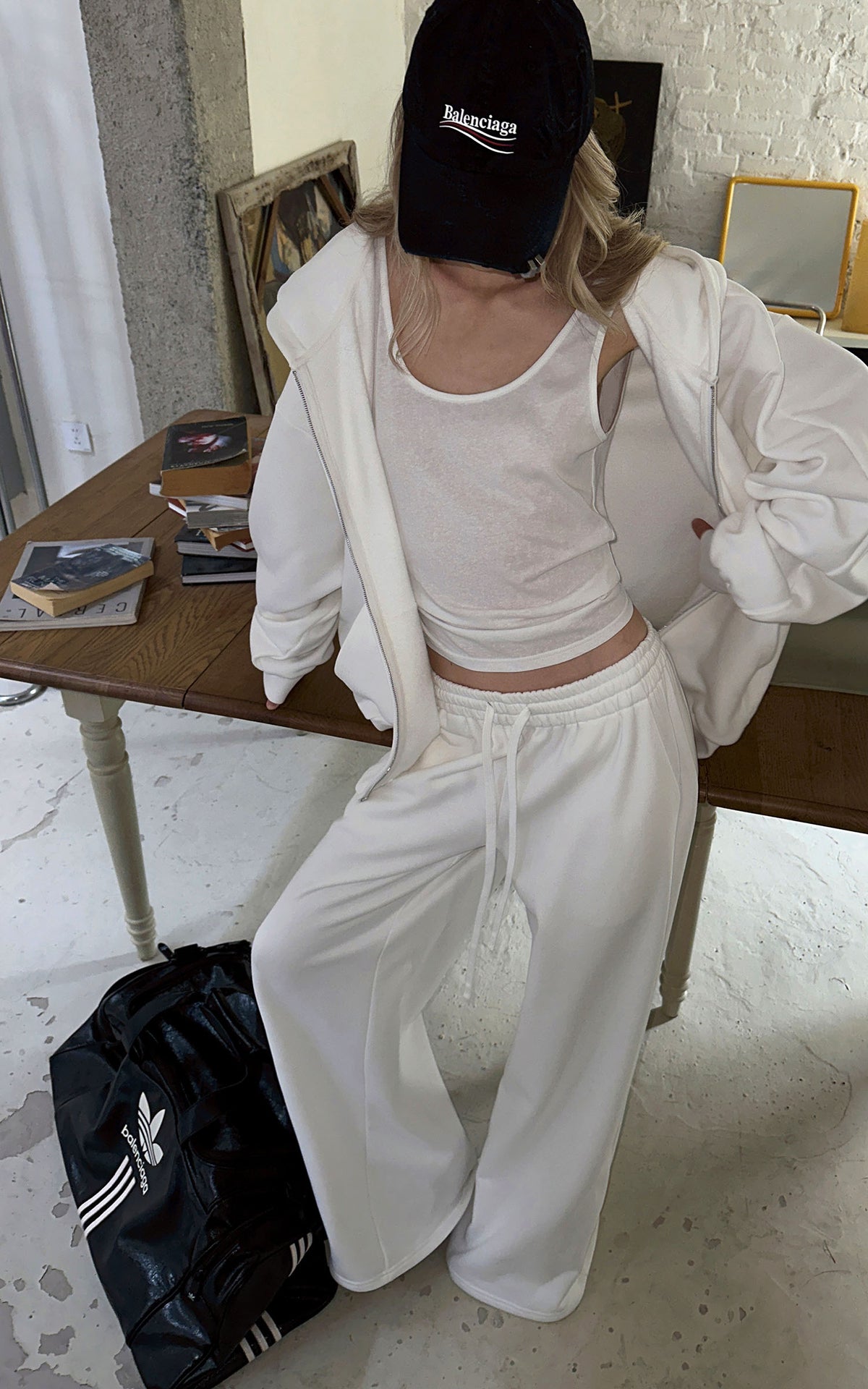 0122stepll Ensemble décontracté : hoodie oversize, débardeur échancré  &amp;  pantalon large