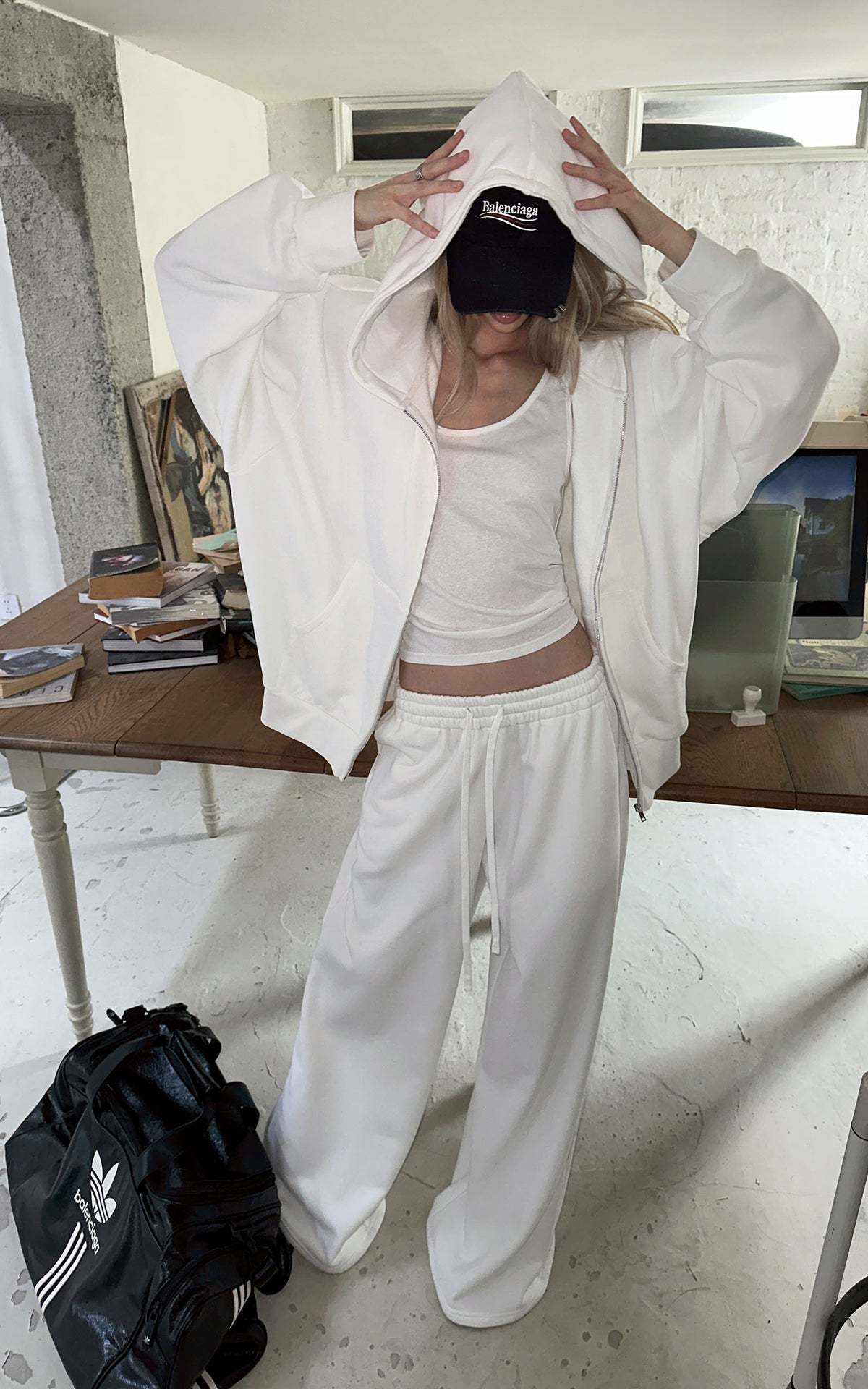 0122stepll Ensemble décontracté : hoodie oversize, débardeur échancré  &amp;  pantalon large